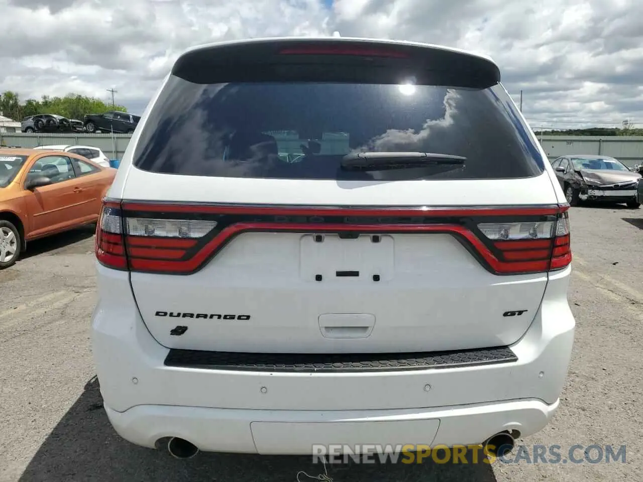 6 Photograph of a damaged car 1C4RDJDG2MC557988 DODGE DURANGO 2021