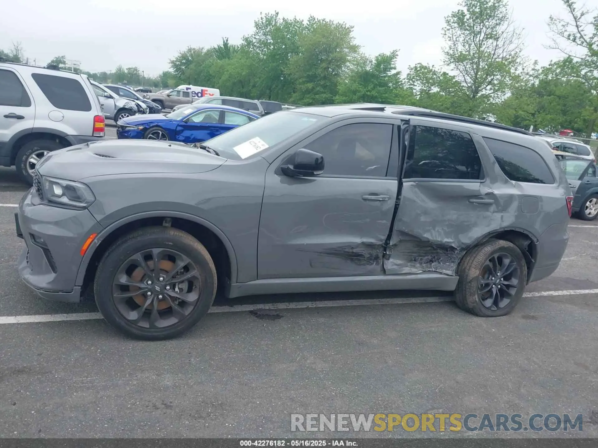 13 Photograph of a damaged car 1C4RDJDG4MC725159 DODGE DURANGO 2021