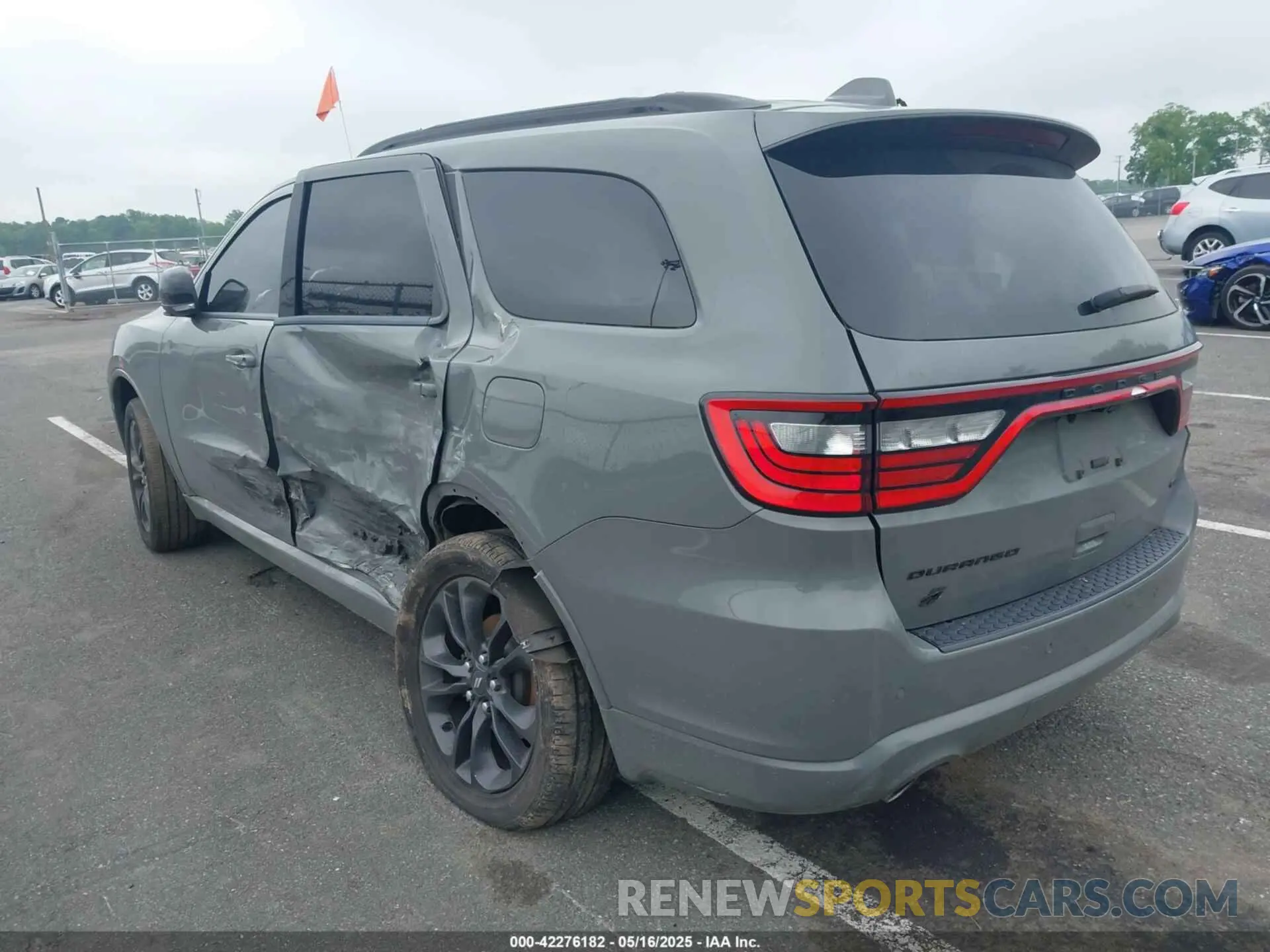 3 Photograph of a damaged car 1C4RDJDG4MC725159 DODGE DURANGO 2021