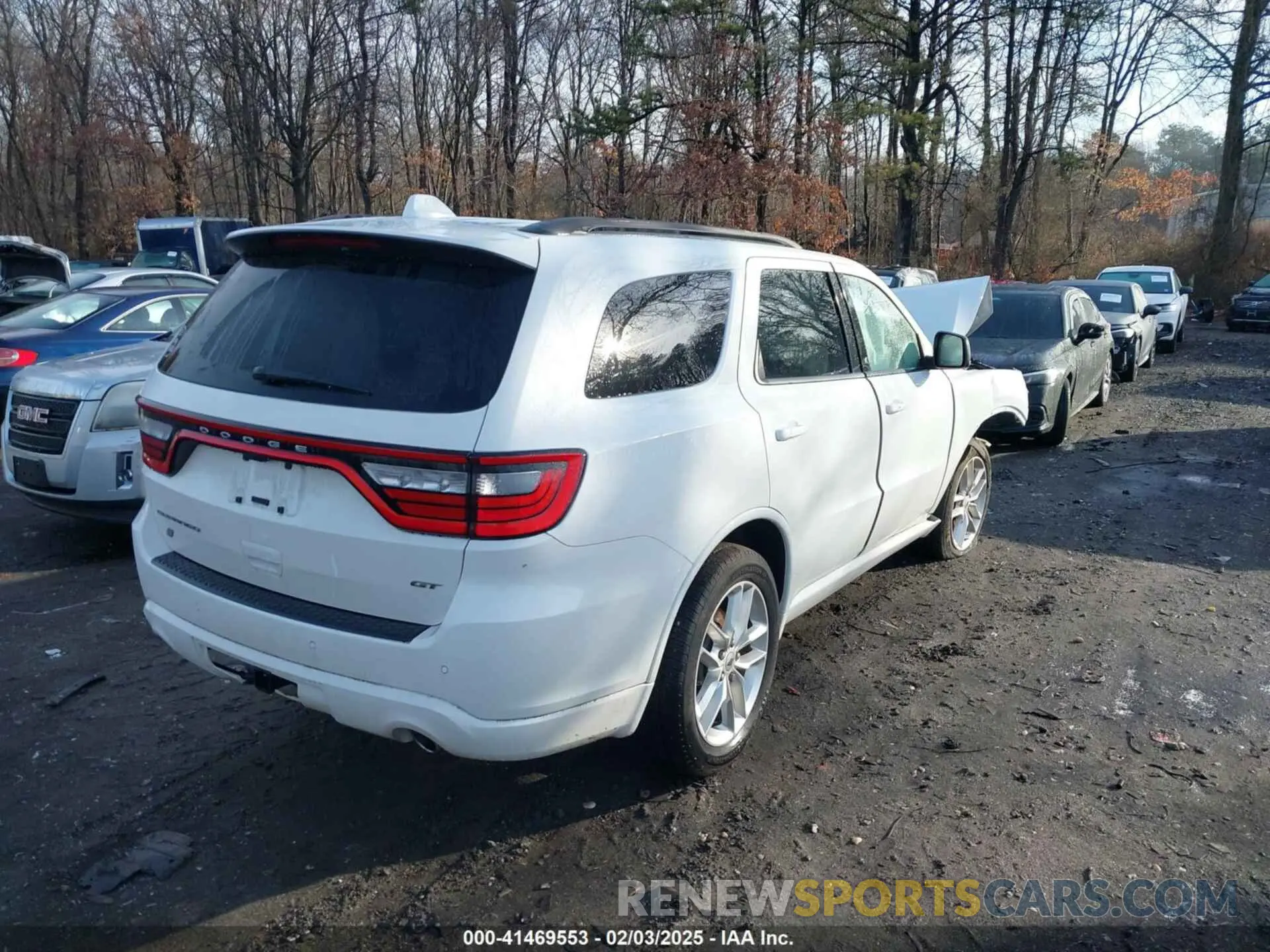 4 Photograph of a damaged car 1C4RDJDG4MC865017 DODGE DURANGO 2021