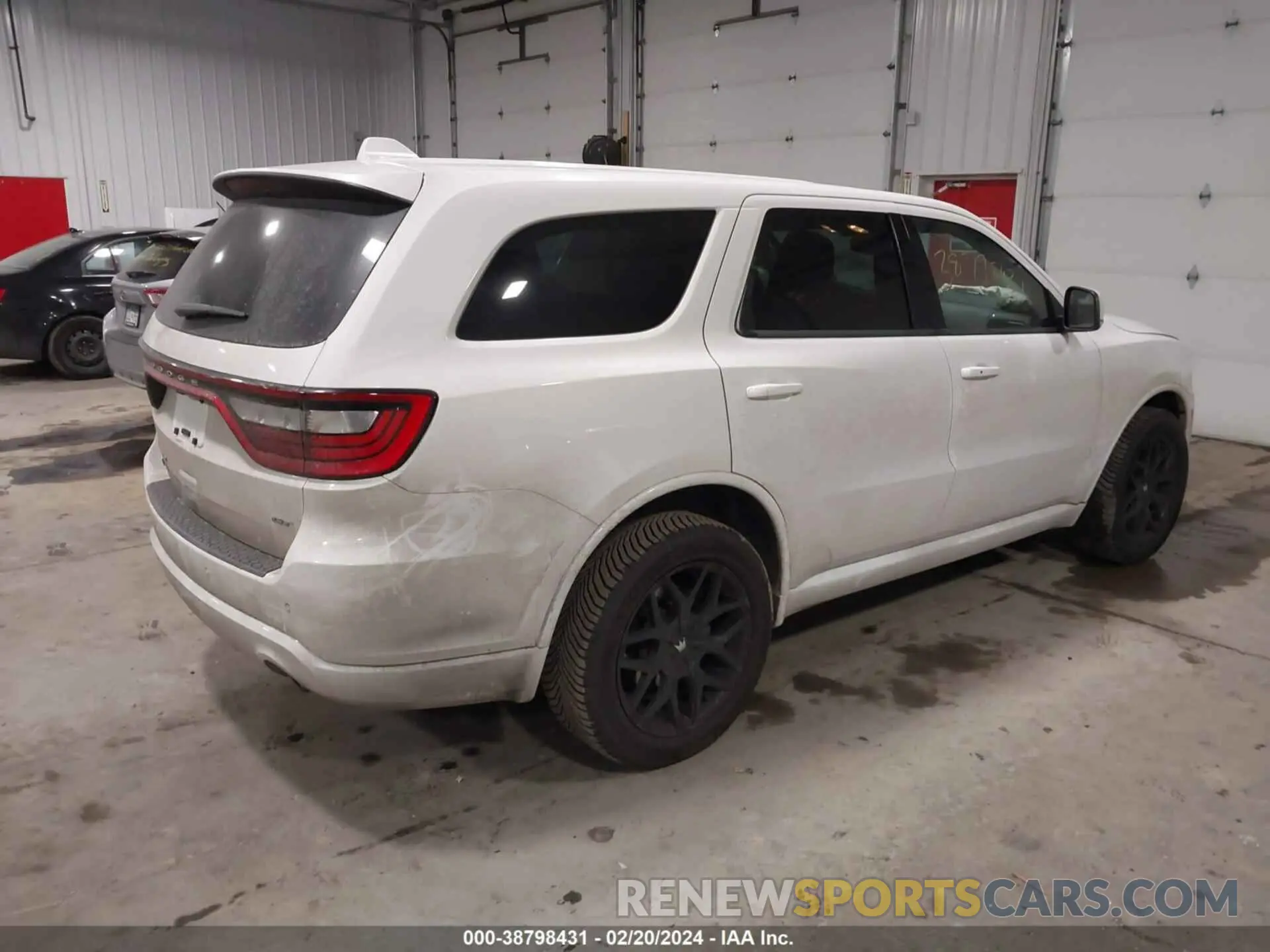 4 Photograph of a damaged car 1C4RDJDG5MC602342 DODGE DURANGO 2021