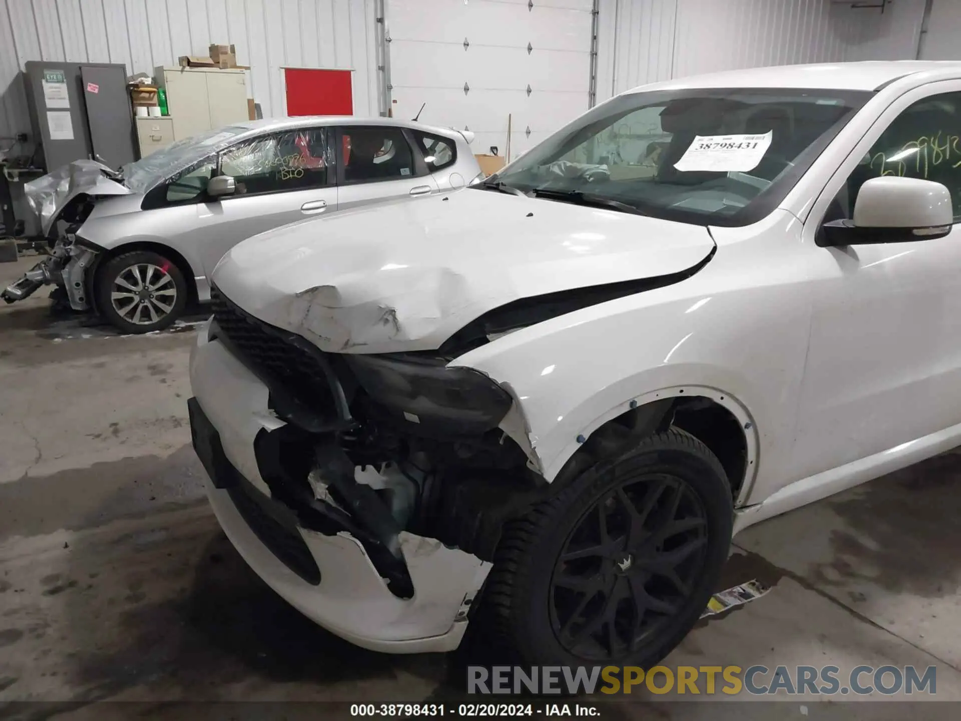 6 Photograph of a damaged car 1C4RDJDG5MC602342 DODGE DURANGO 2021