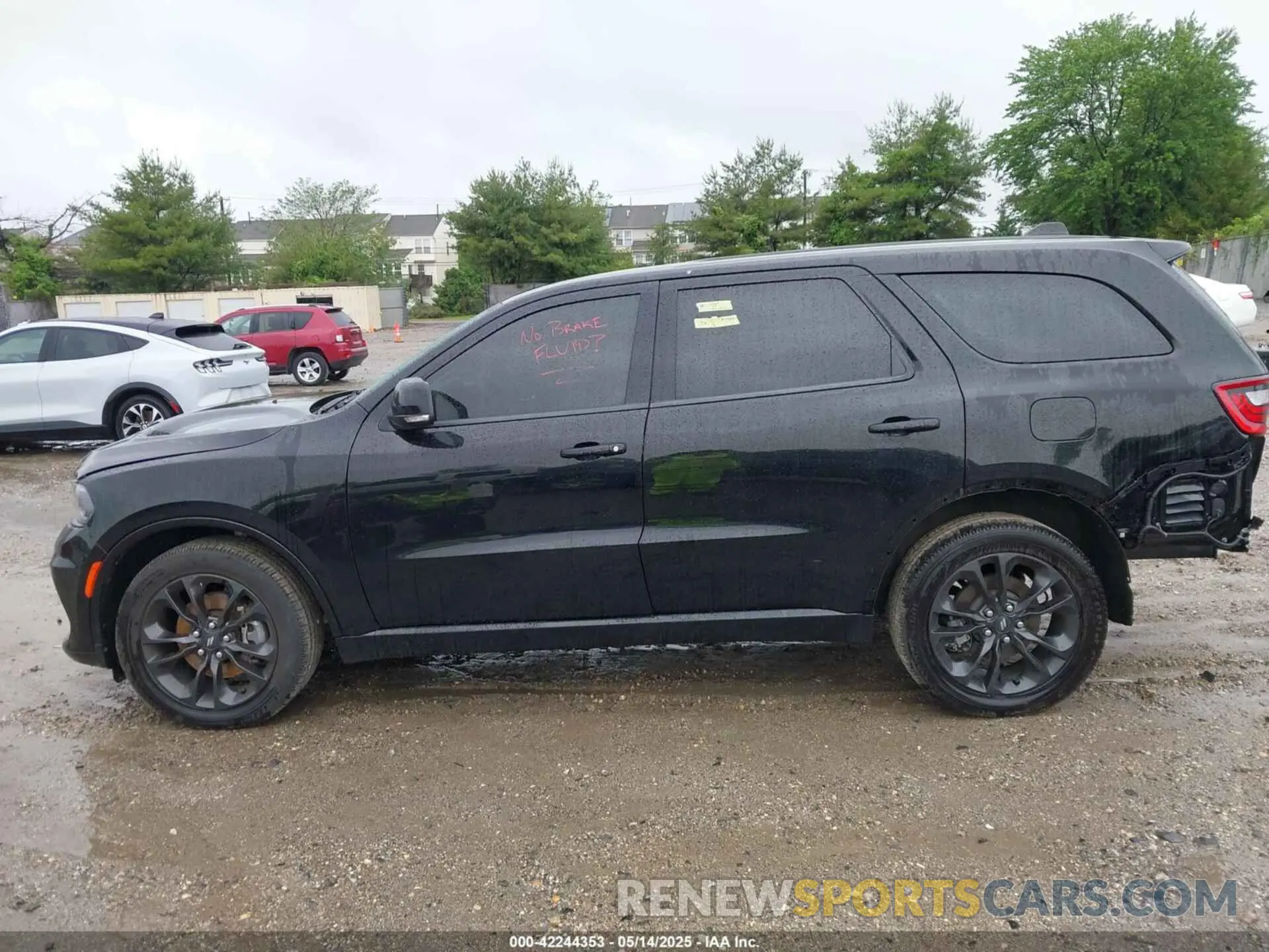 14 Photograph of a damaged car 1C4RDJDG6MC766330 DODGE DURANGO 2021
