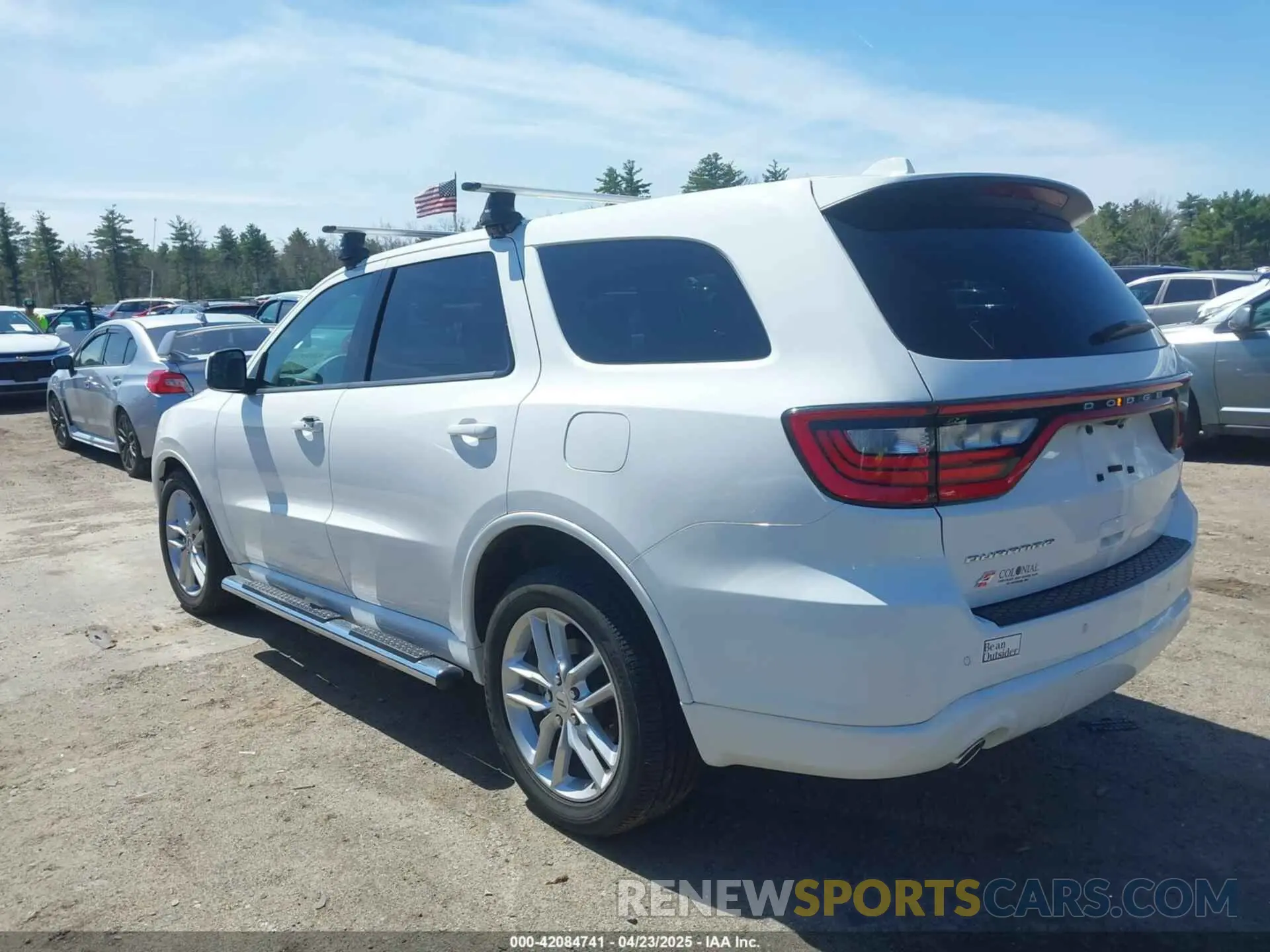 3 Photograph of a damaged car 1C4RDJDG7MC523576 DODGE DURANGO 2021