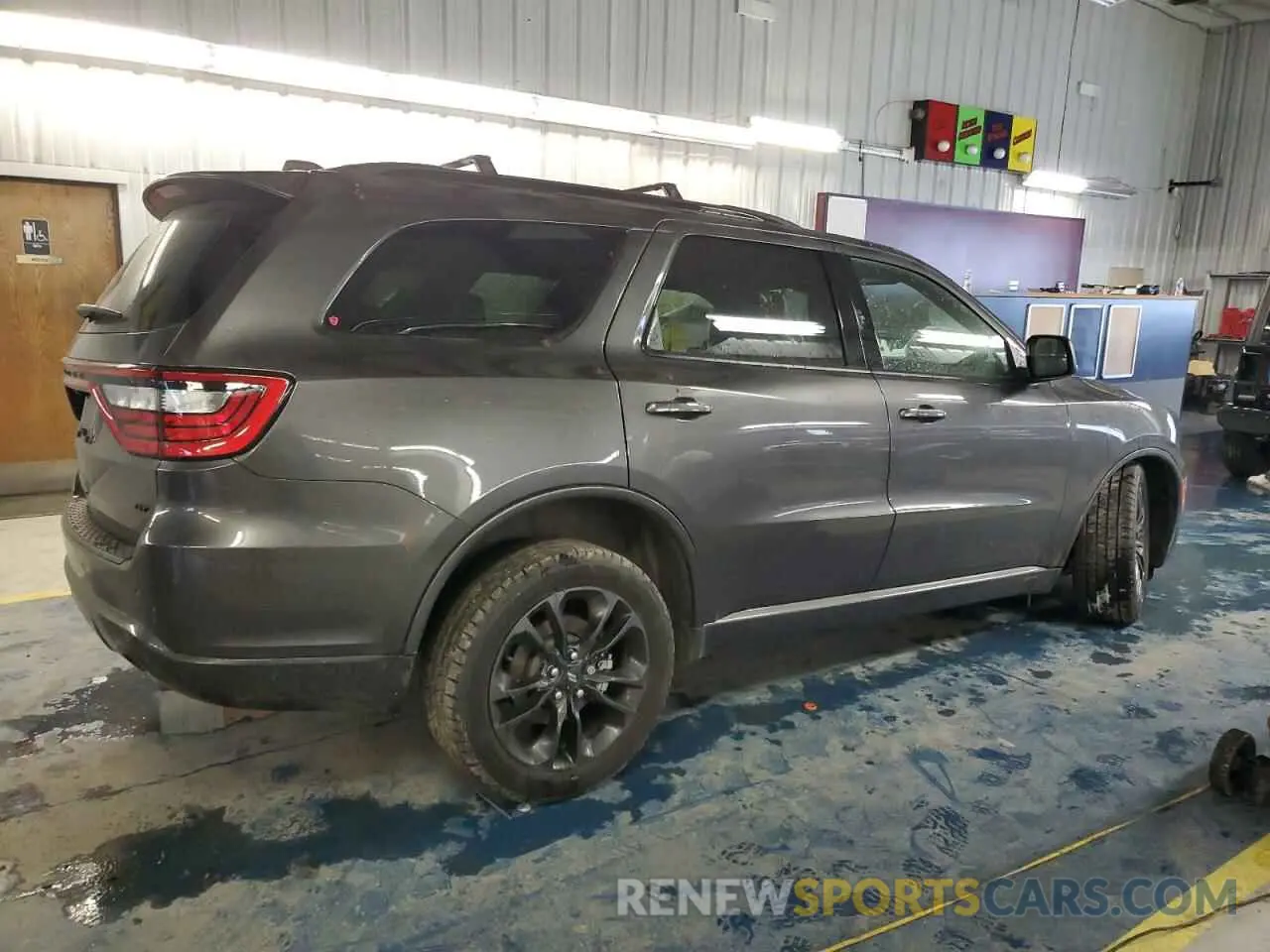 3 Photograph of a damaged car 1C4RDJDG7MC837647 DODGE DURANGO 2021