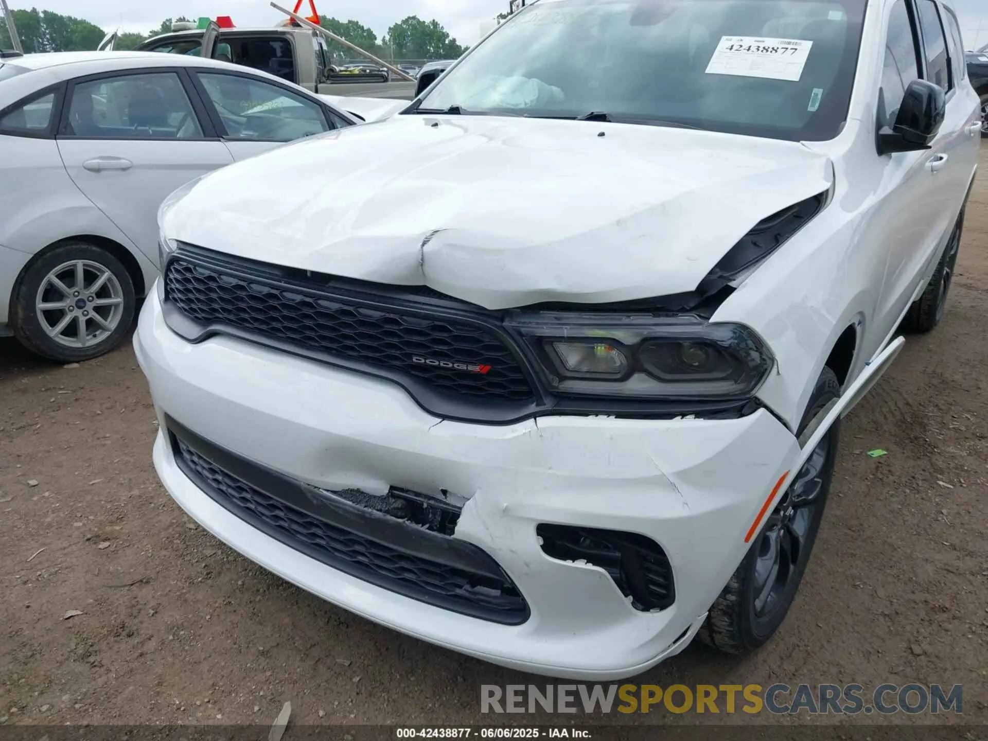 6 Photograph of a damaged car 1C4RDJDG8MC850777 DODGE DURANGO 2021