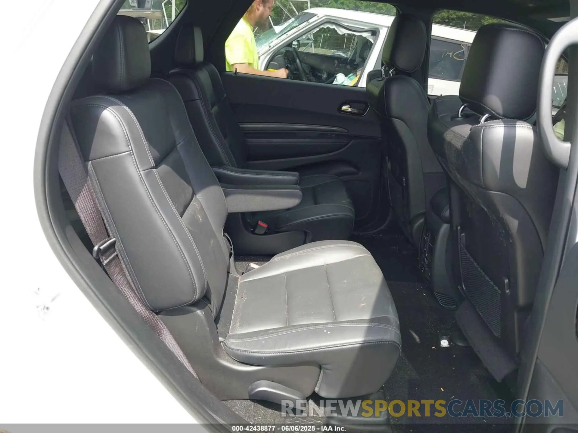 8 Photograph of a damaged car 1C4RDJDG8MC850777 DODGE DURANGO 2021