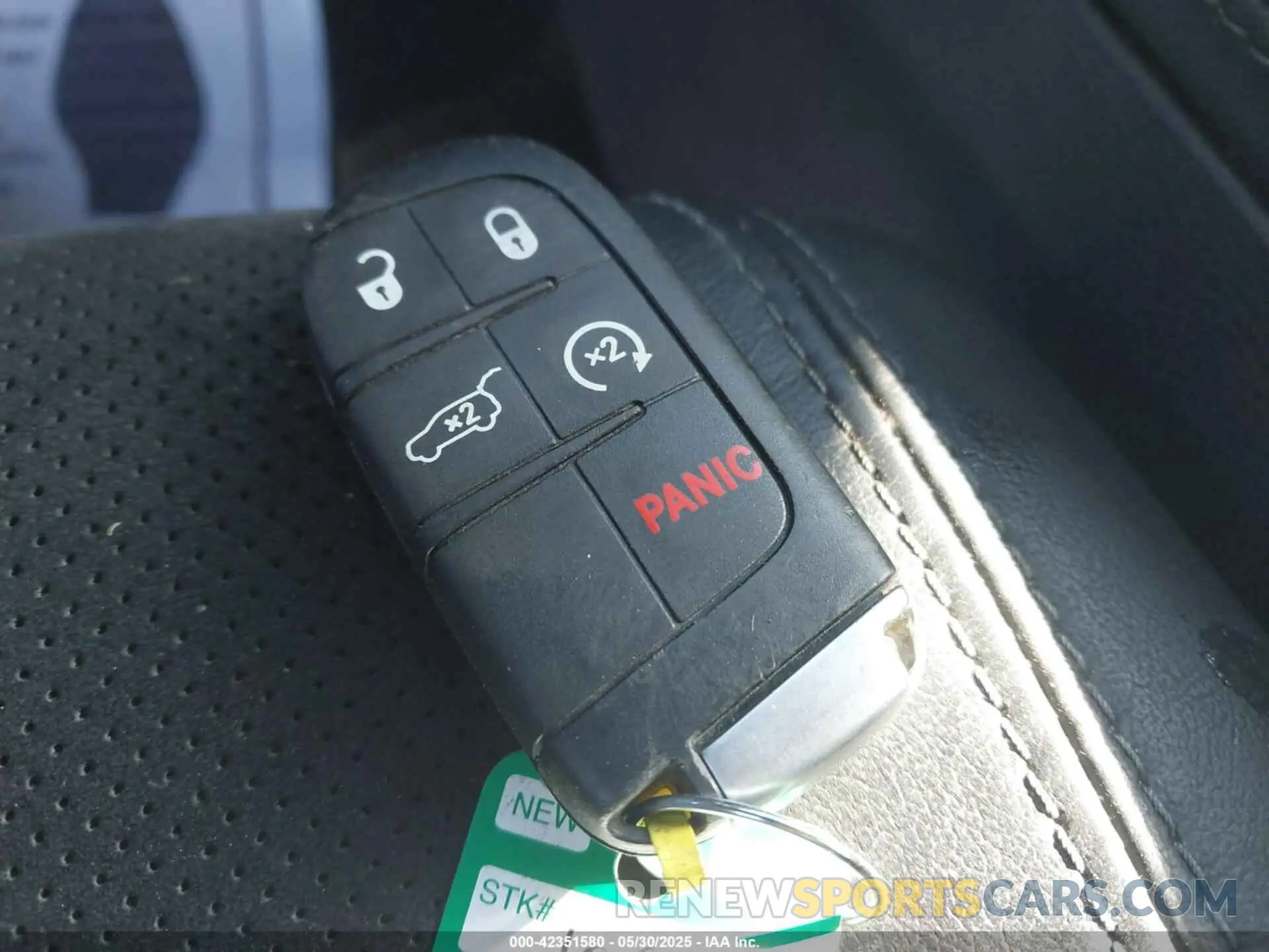 11 Photograph of a damaged car 1C4RDJDG9MC555378 DODGE DURANGO 2021
