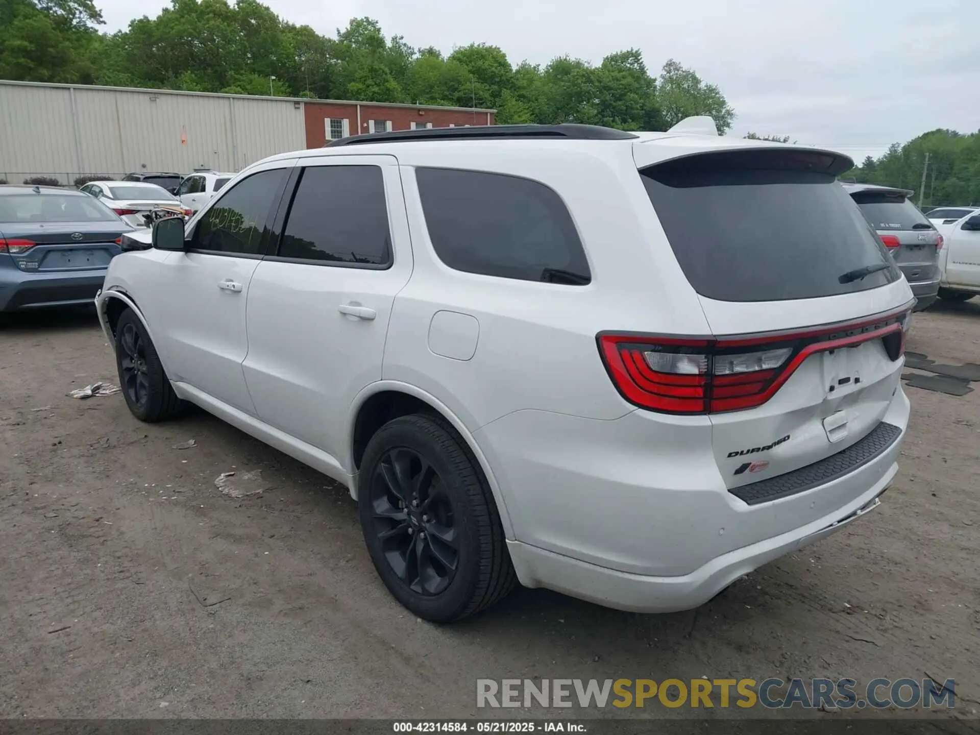 3 Photograph of a damaged car 1C4RDJDG9MC757654 DODGE DURANGO 2021