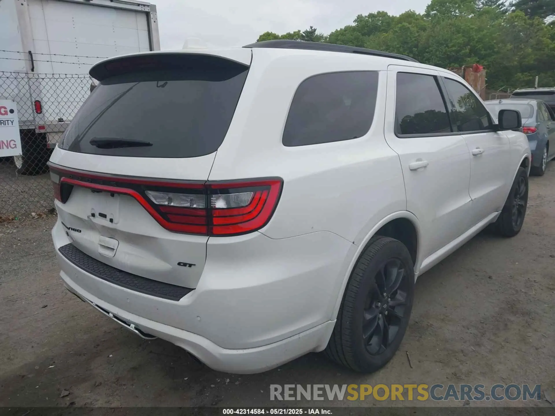4 Photograph of a damaged car 1C4RDJDG9MC757654 DODGE DURANGO 2021