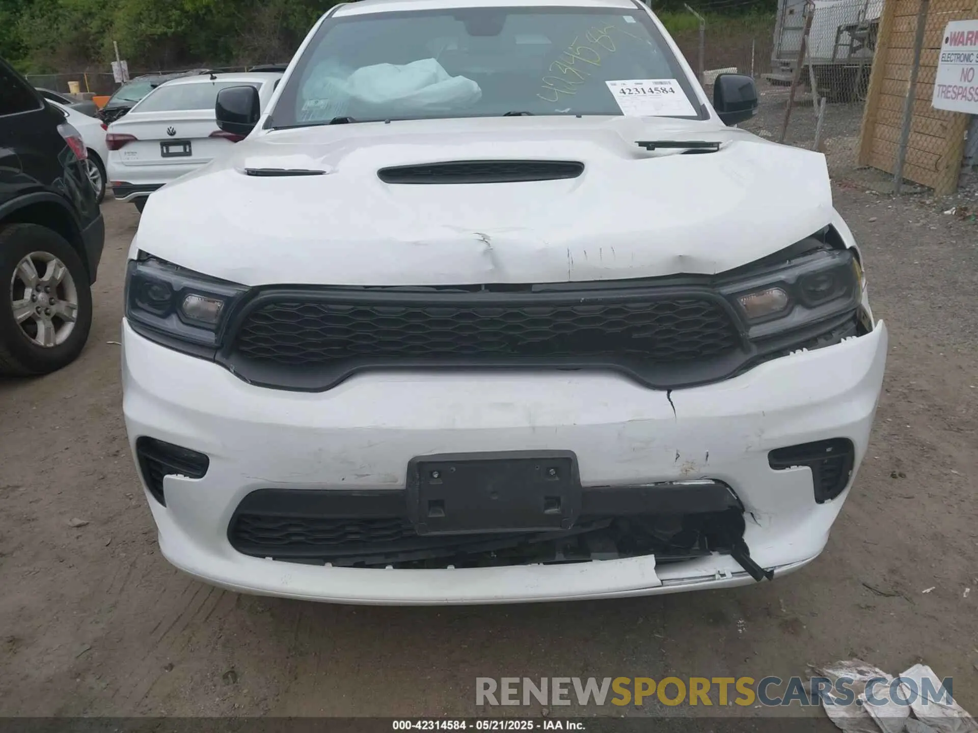 6 Photograph of a damaged car 1C4RDJDG9MC757654 DODGE DURANGO 2021