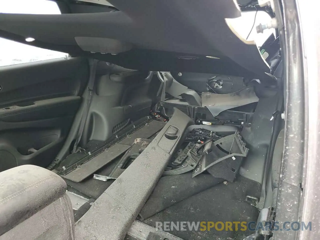 10 Photograph of a damaged car 1C4RDJDGXMC556149 DODGE DURANGO 2021