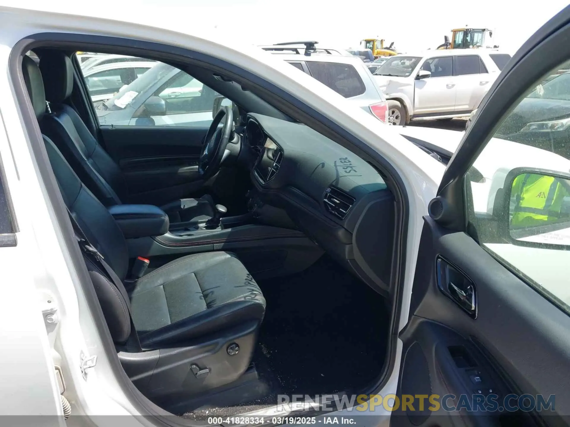5 Photograph of a damaged car 1C4SDHCT3MC540450 DODGE DURANGO 2021