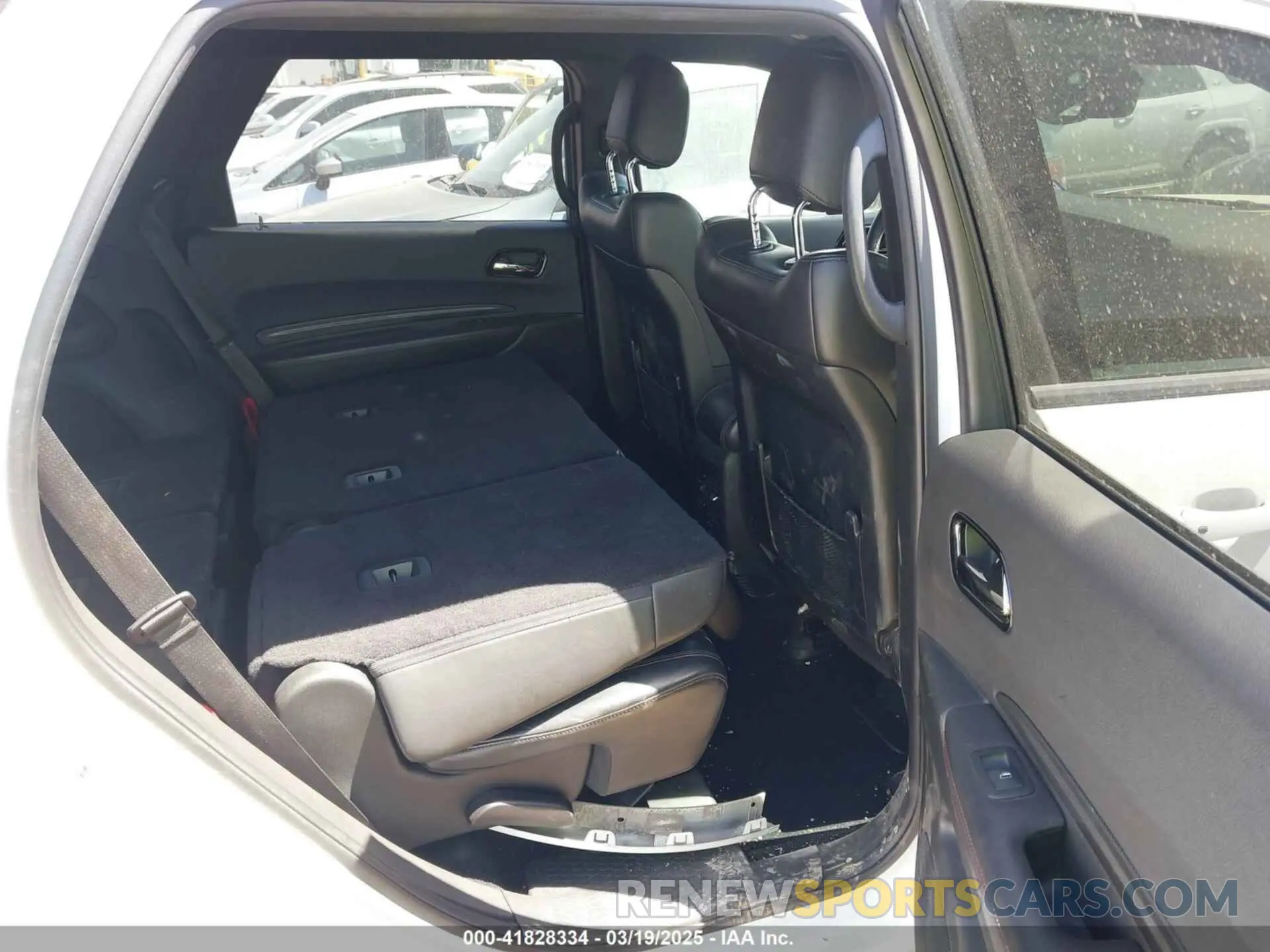 8 Photograph of a damaged car 1C4SDHCT3MC540450 DODGE DURANGO 2021