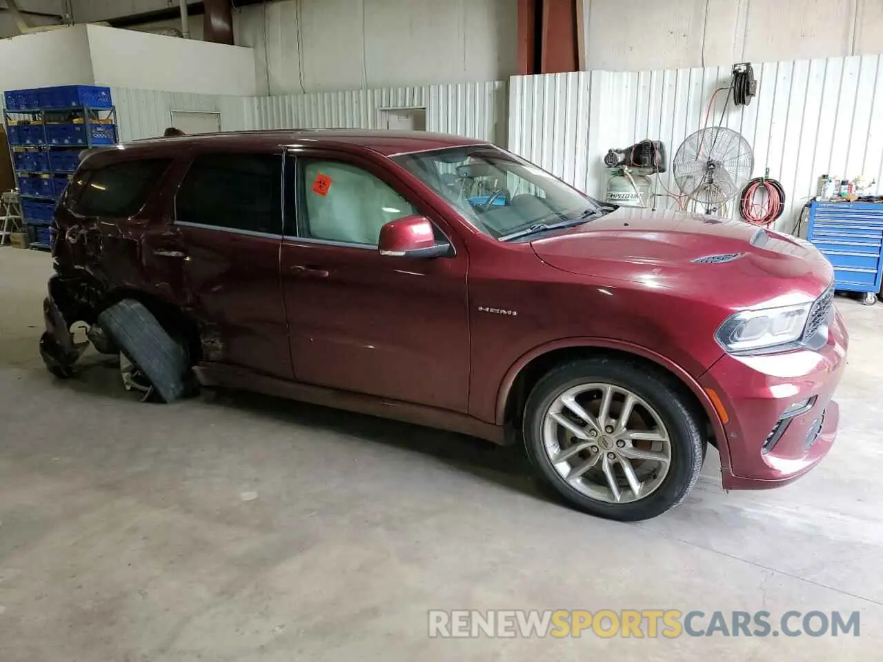 4 Photograph of a damaged car 1C4SDHCT4MC814982 DODGE DURANGO 2021