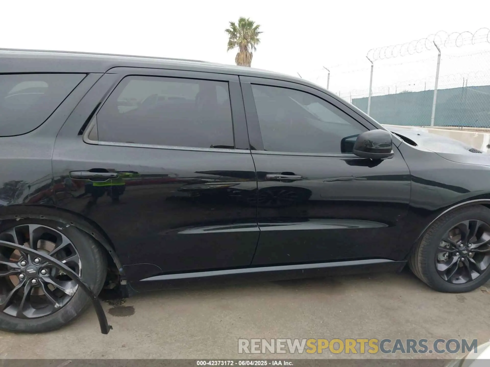 13 Photograph of a damaged car 1C4SDHCT5MC660105 DODGE DURANGO 2021