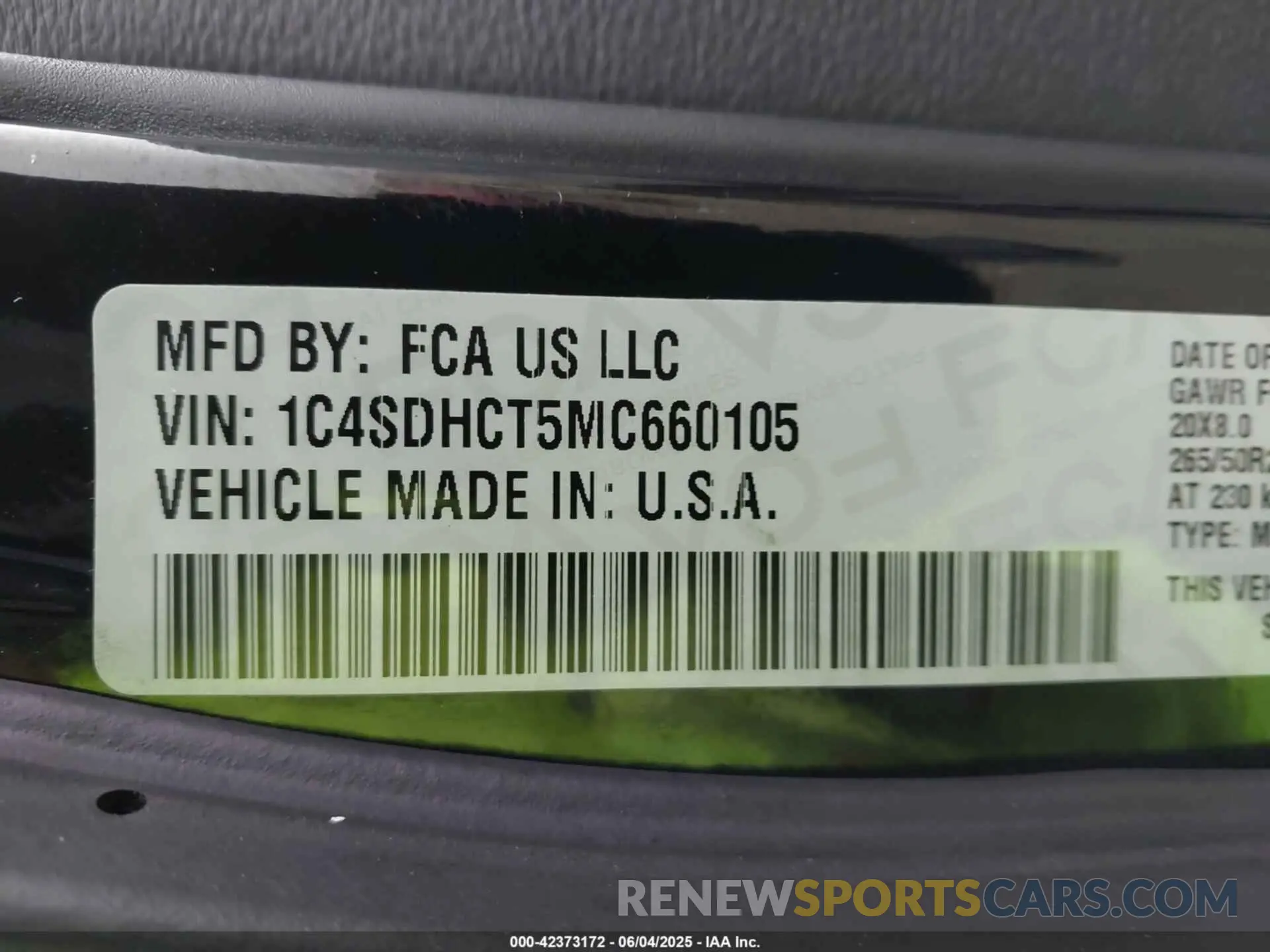 9 Photograph of a damaged car 1C4SDHCT5MC660105 DODGE DURANGO 2021