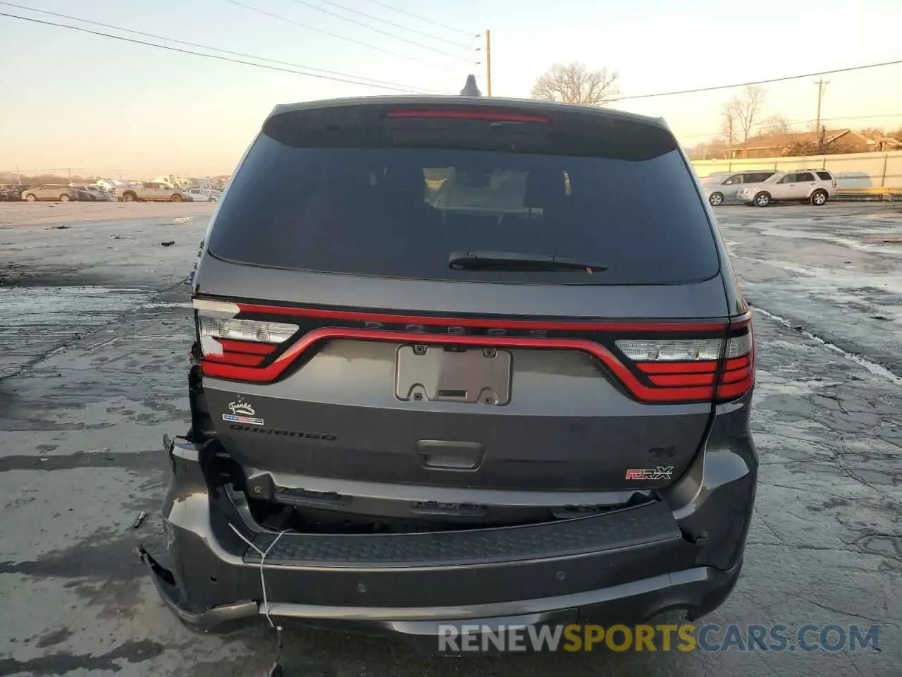 6 Photograph of a damaged car 1C4SDHCT5MC760656 DODGE DURANGO 2021