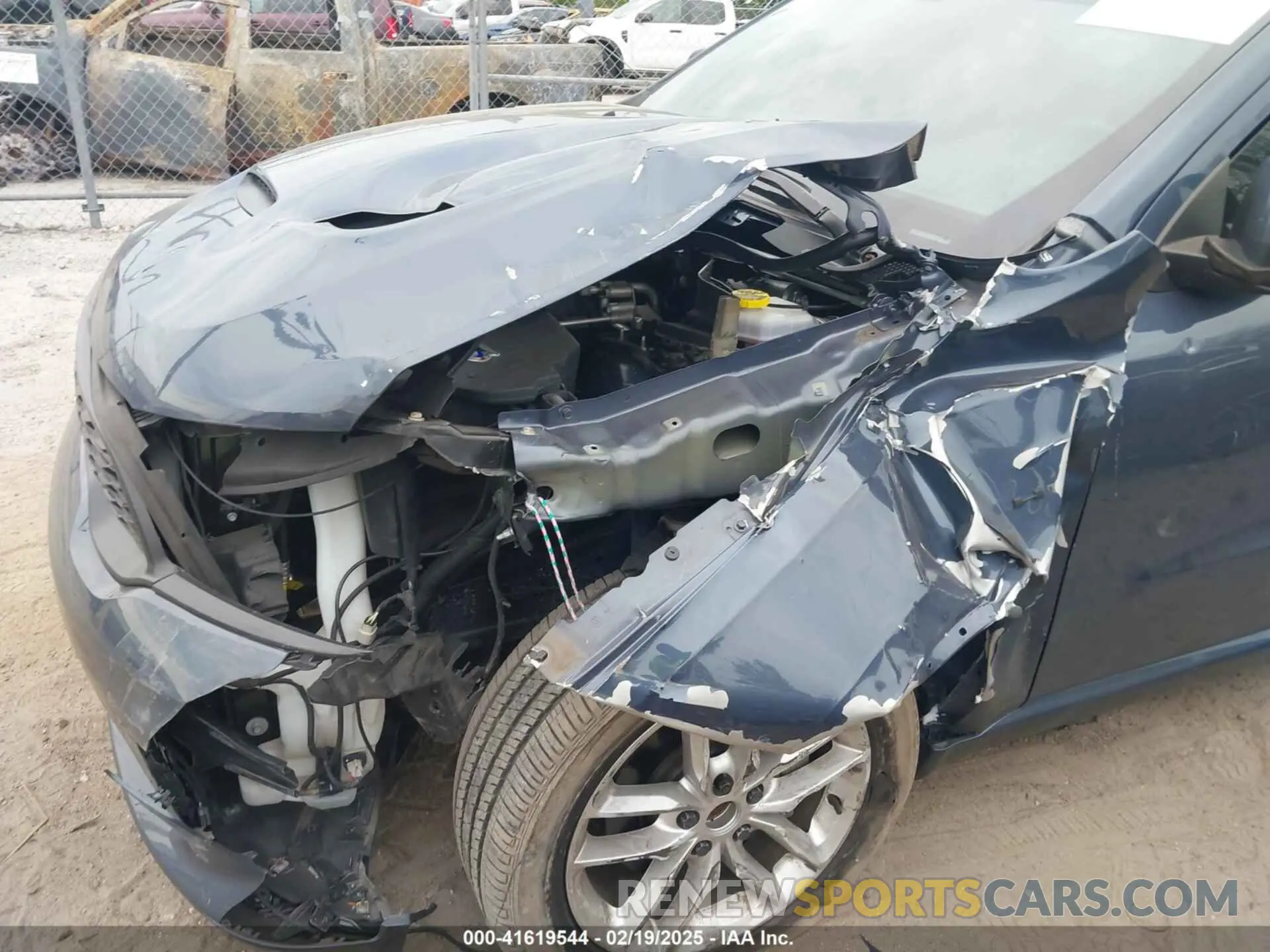 6 Photograph of a damaged car 1C4SDHCT5MC863611 DODGE DURANGO 2021