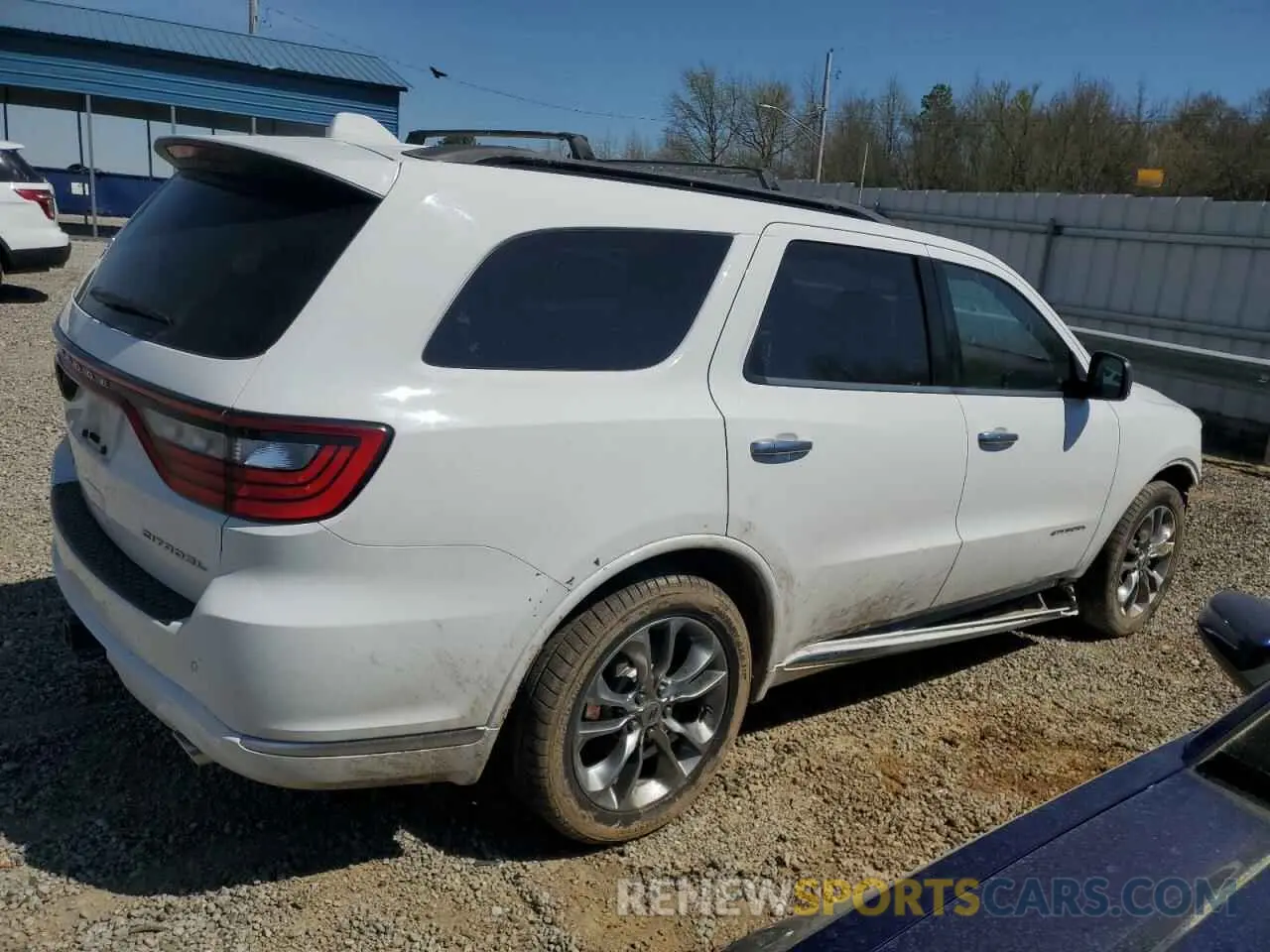 3 Photograph of a damaged car 1C4SDHET5MC604386 DODGE DURANGO 2021