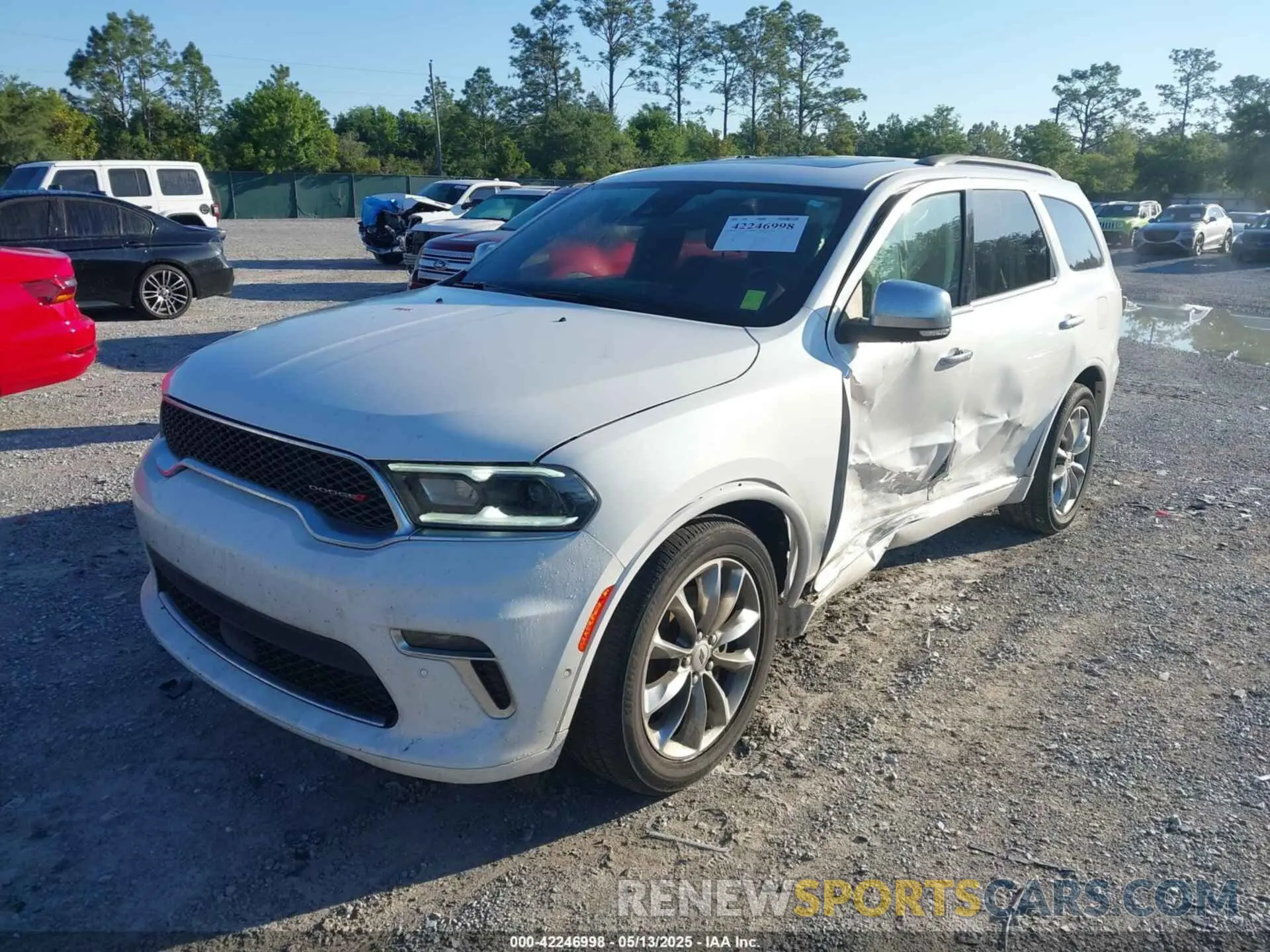 2 Photograph of a damaged car 1C4SDHET7MC760977 DODGE DURANGO 2021