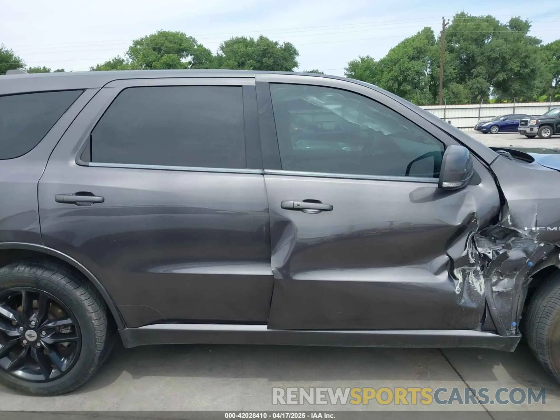 14 Photograph of a damaged car 1C4SDJCT1MC820407 DODGE DURANGO 2021