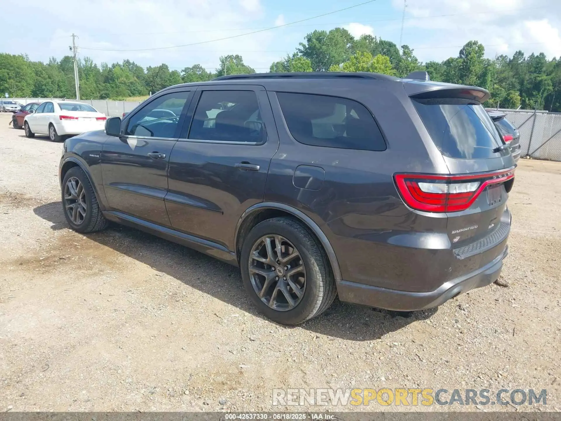 3 Photograph of a damaged car 1C4SDJCT4MC642038 DODGE DURANGO 2021