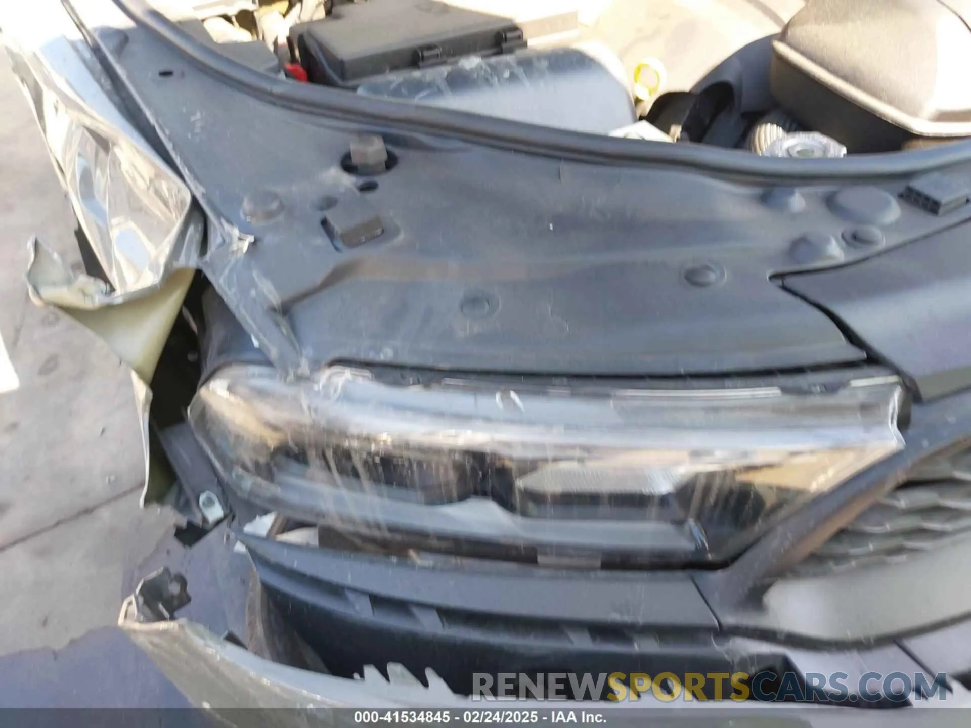 19 Photograph of a damaged car 1C4SDJCT6MC692651 DODGE DURANGO 2021