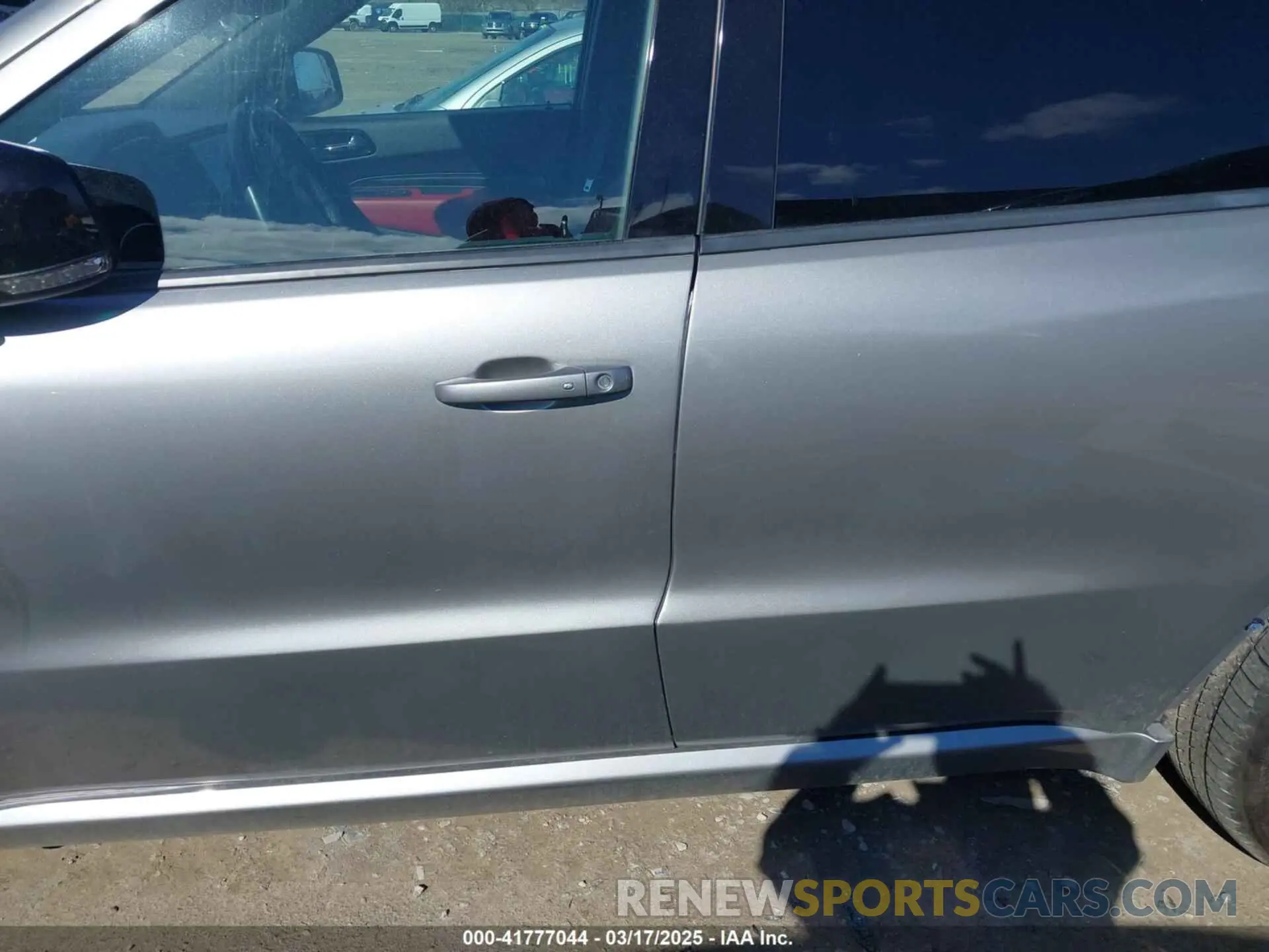 15 Photograph of a damaged car 1C4SDJCTXMC725098 DODGE DURANGO 2021