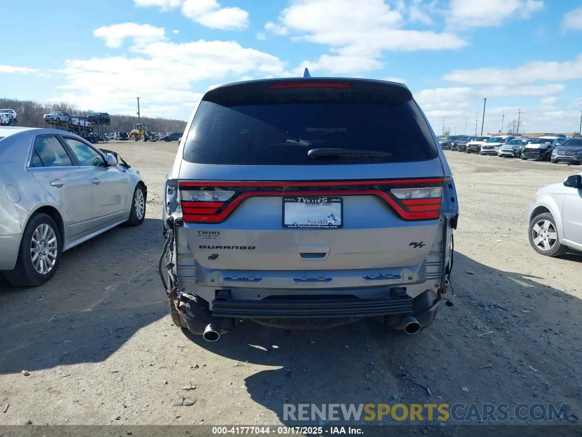 17 Photograph of a damaged car 1C4SDJCTXMC725098 DODGE DURANGO 2021