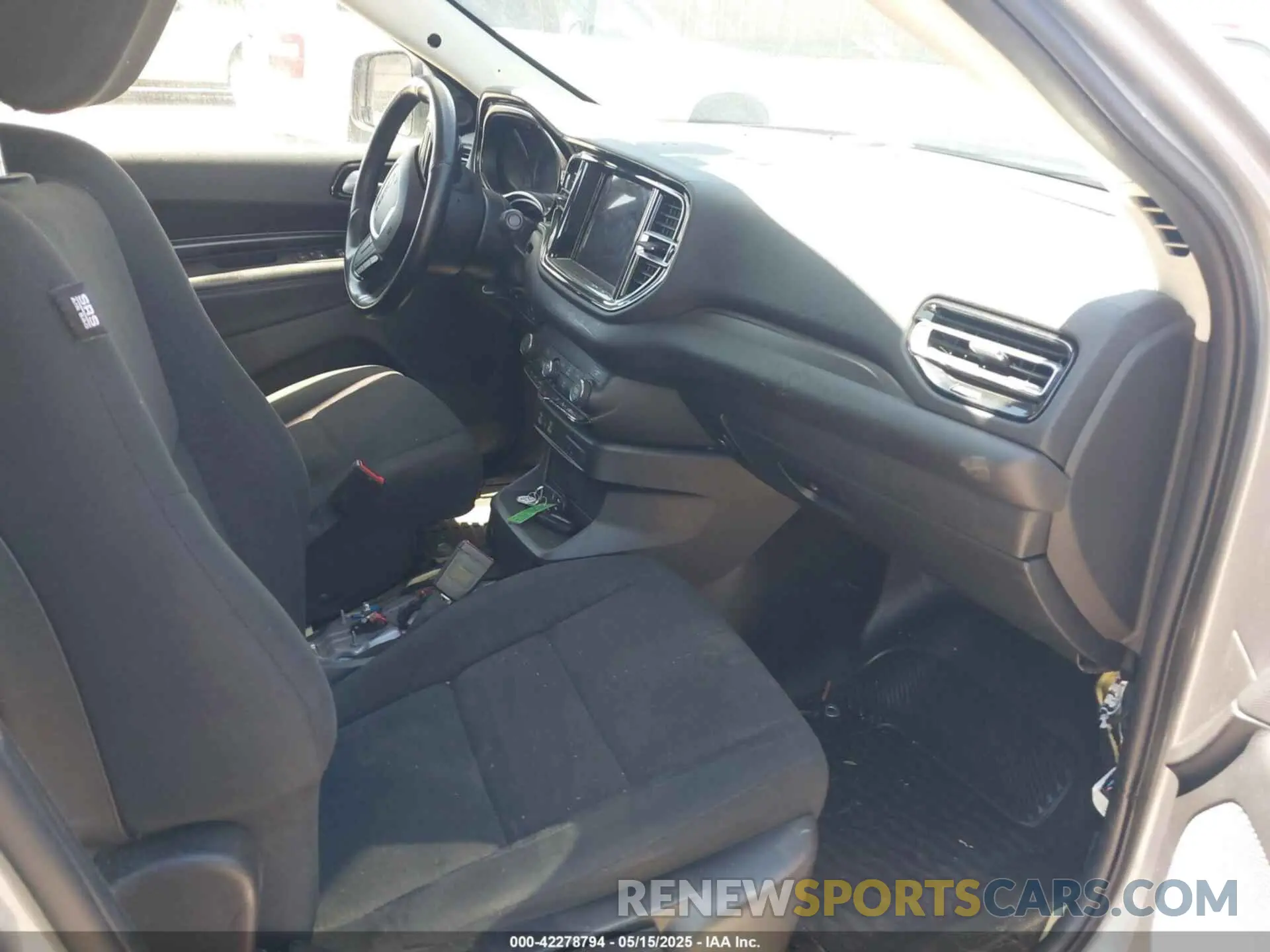 5 Photograph of a damaged car 1C4SDJFT0MC696318 DODGE DURANGO 2021