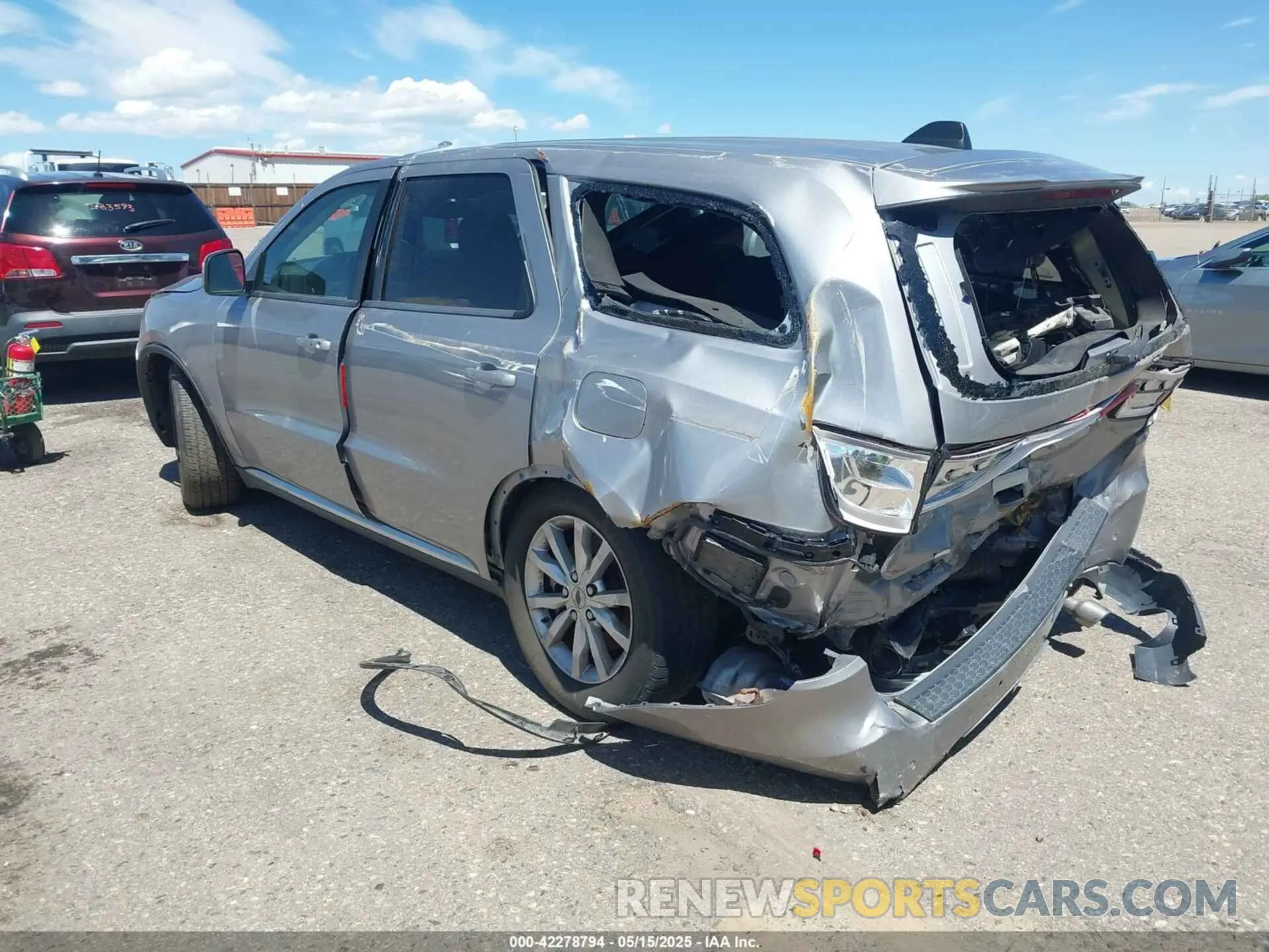 6 Photograph of a damaged car 1C4SDJFT0MC696318 DODGE DURANGO 2021