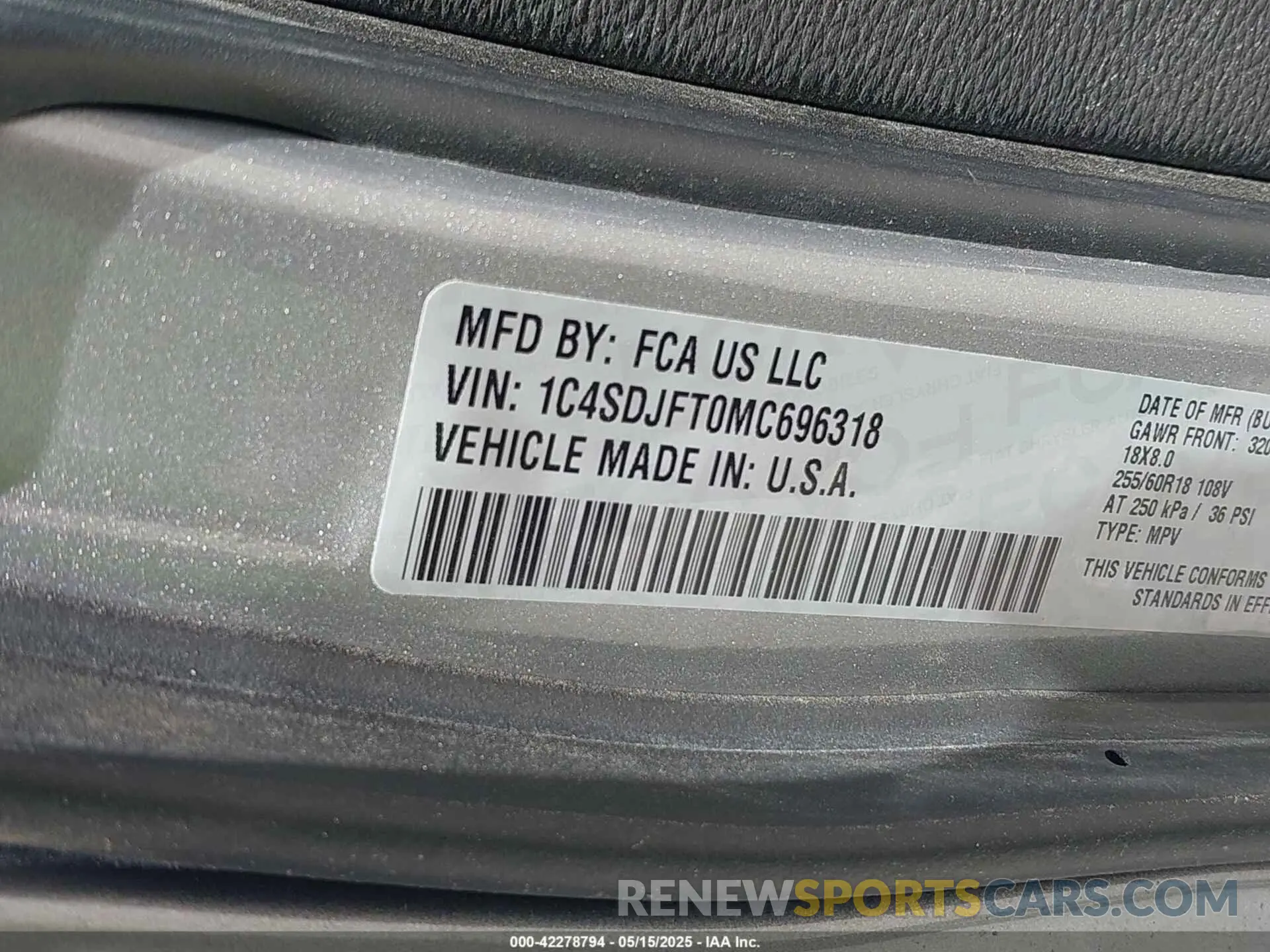 9 Photograph of a damaged car 1C4SDJFT0MC696318 DODGE DURANGO 2021