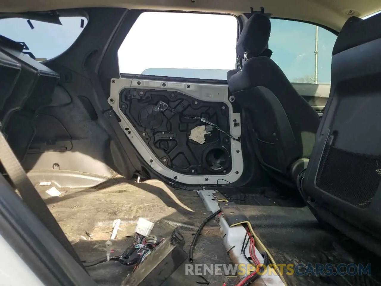 11 Photograph of a damaged car 1C4SDJFTXMC683740 DODGE DURANGO 2021