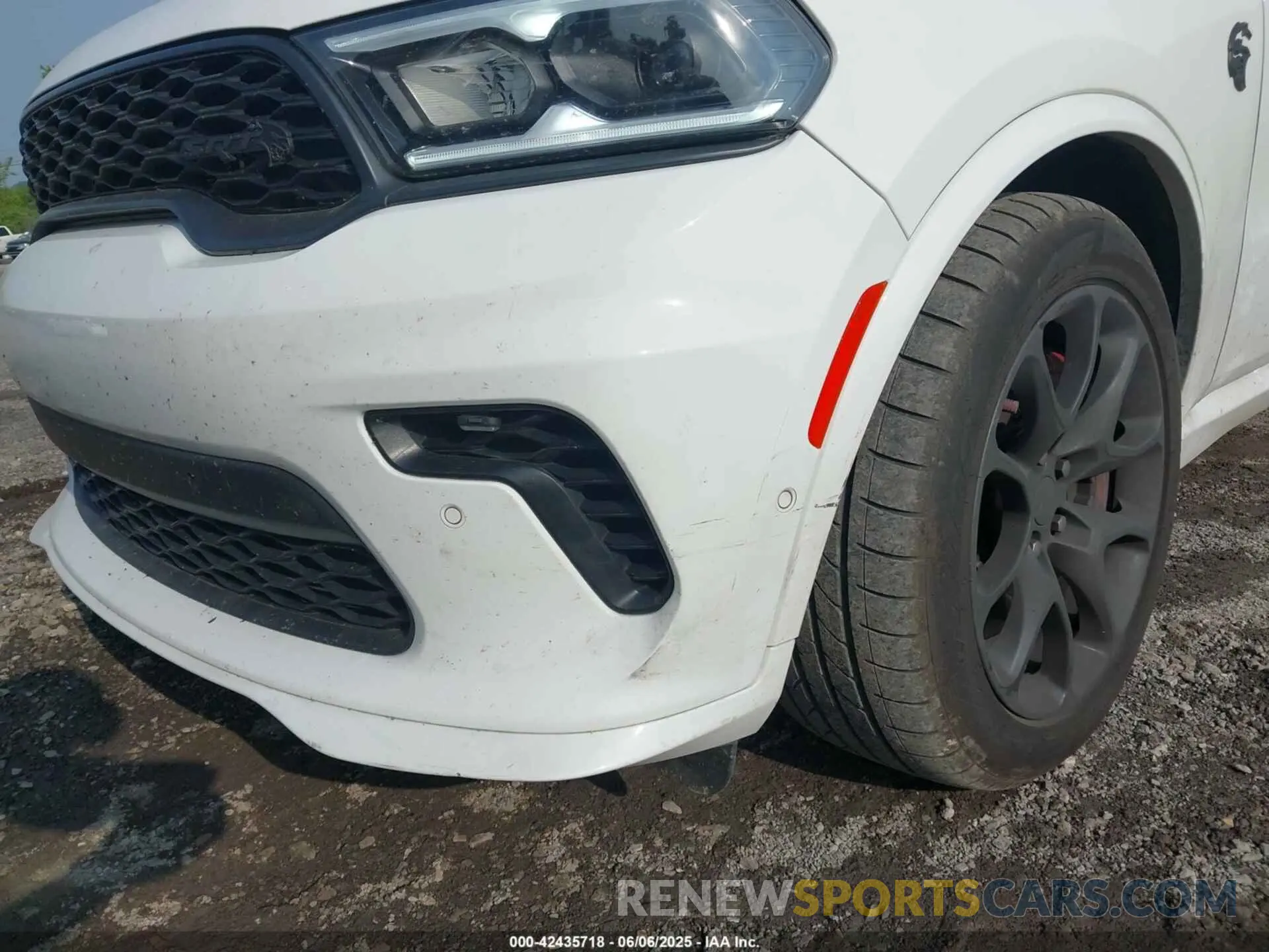 20 Photograph of a damaged car 1C4SDJH90MC643068 DODGE DURANGO 2021