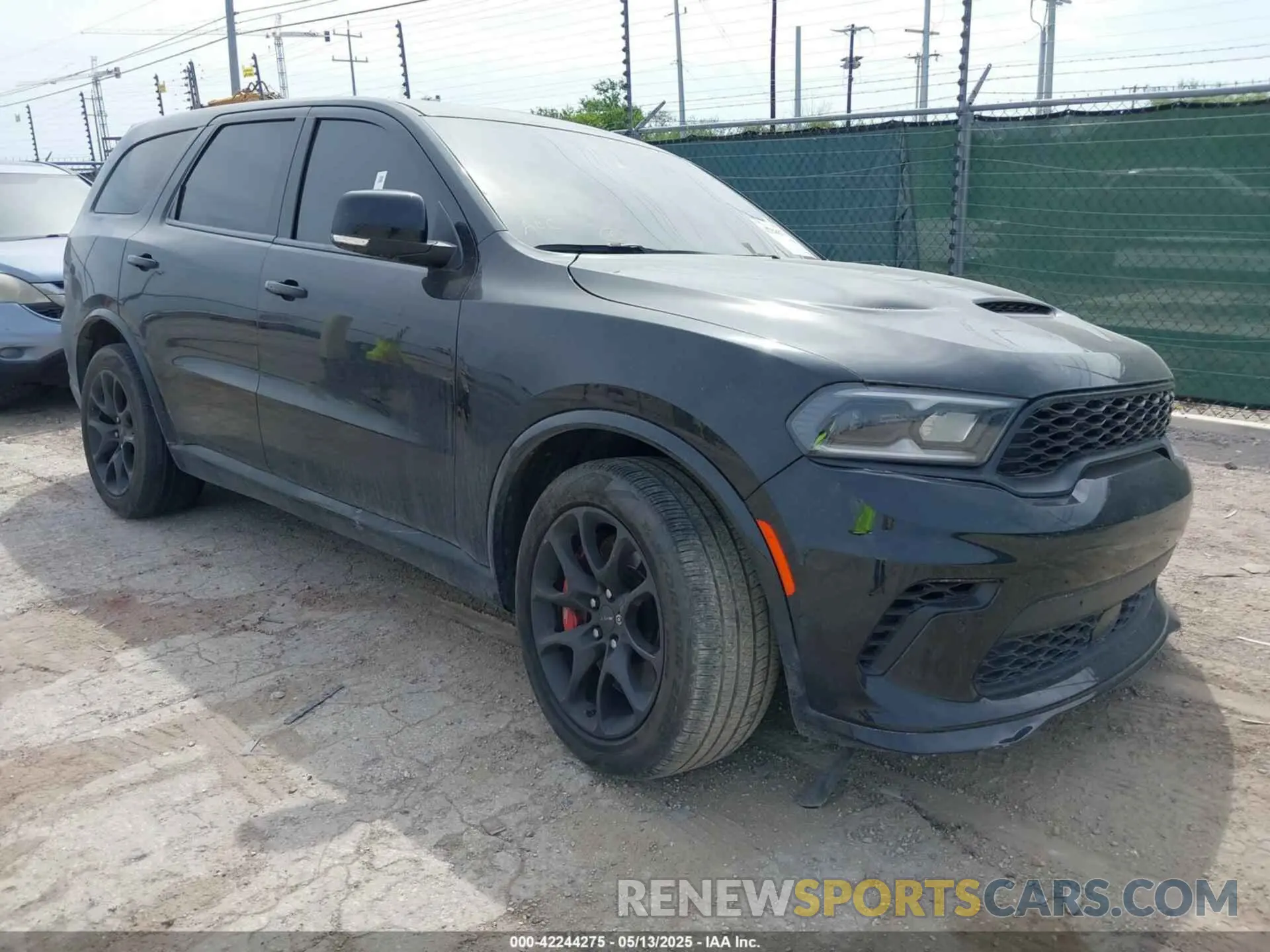 1 Photograph of a damaged car 1C4SDJH90MC689175 DODGE DURANGO 2021
