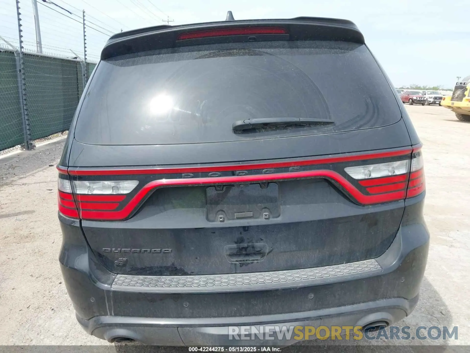 16 Photograph of a damaged car 1C4SDJH90MC689175 DODGE DURANGO 2021