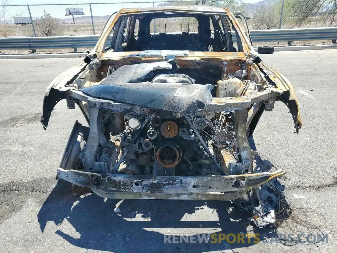 5 Photograph of a damaged car 1C4SDJH93MC605608 DODGE DURANGO 2021