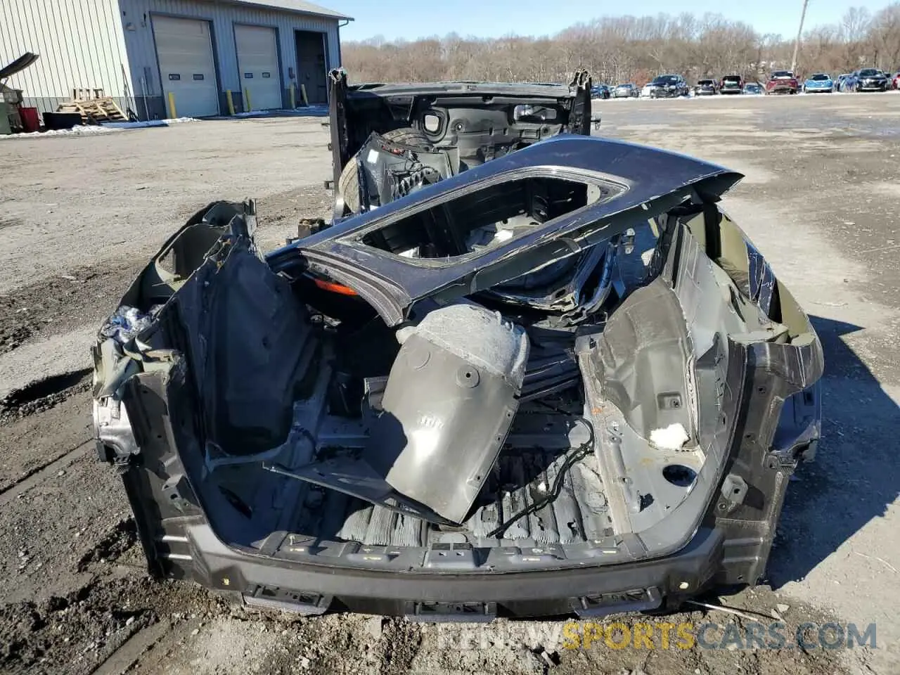 6 Photograph of a damaged car 1C4SDJH95MC740847 DODGE DURANGO 2021