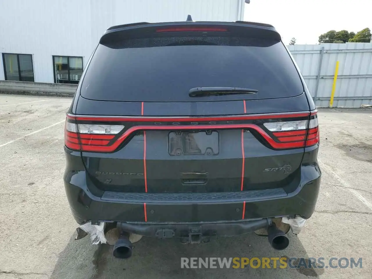6 Photograph of a damaged car 1C4SDJH98MC689327 DODGE DURANGO 2021