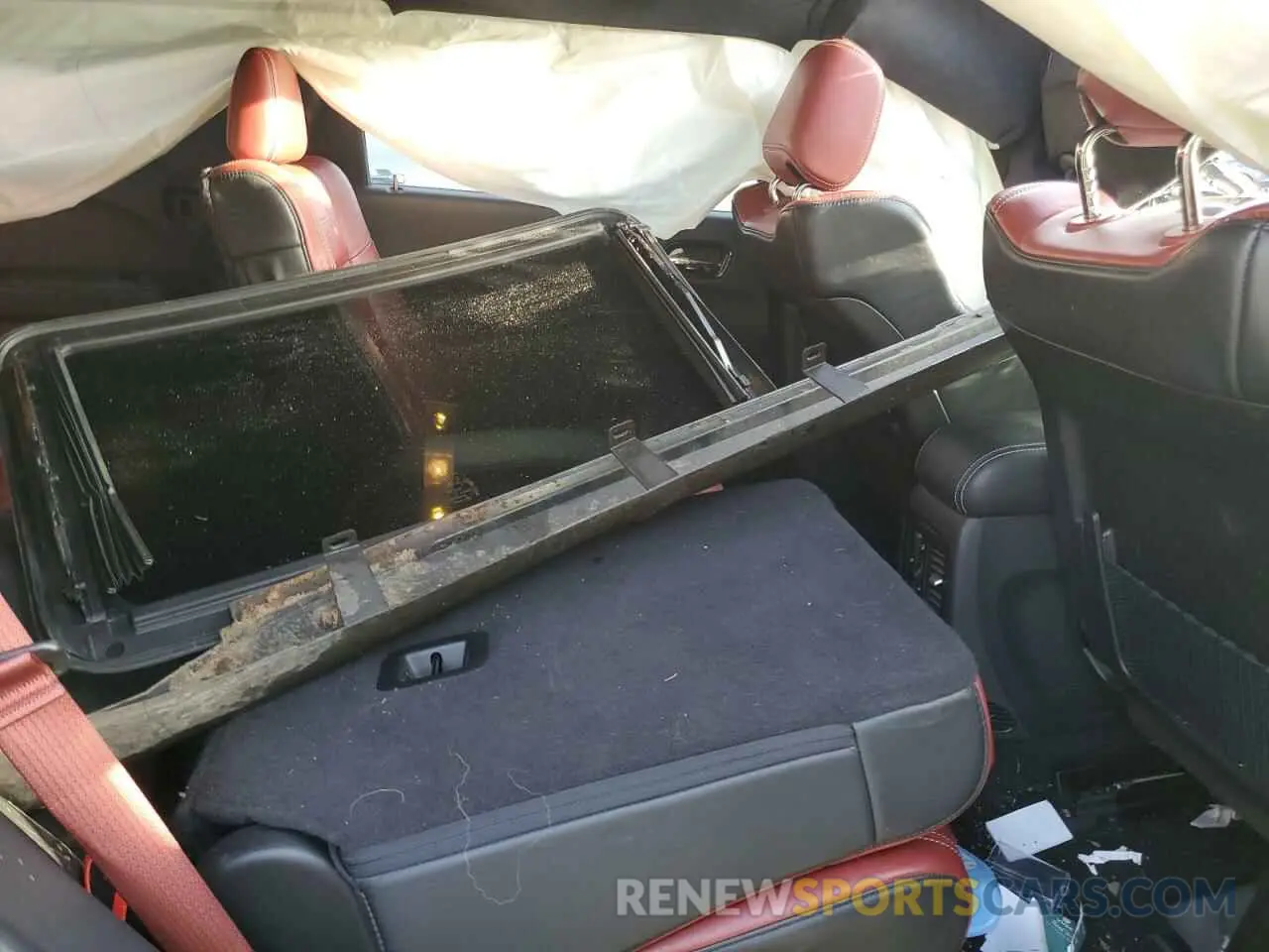 11 Photograph of a damaged car 1C4SDJH99MC788609 DODGE DURANGO 2021
