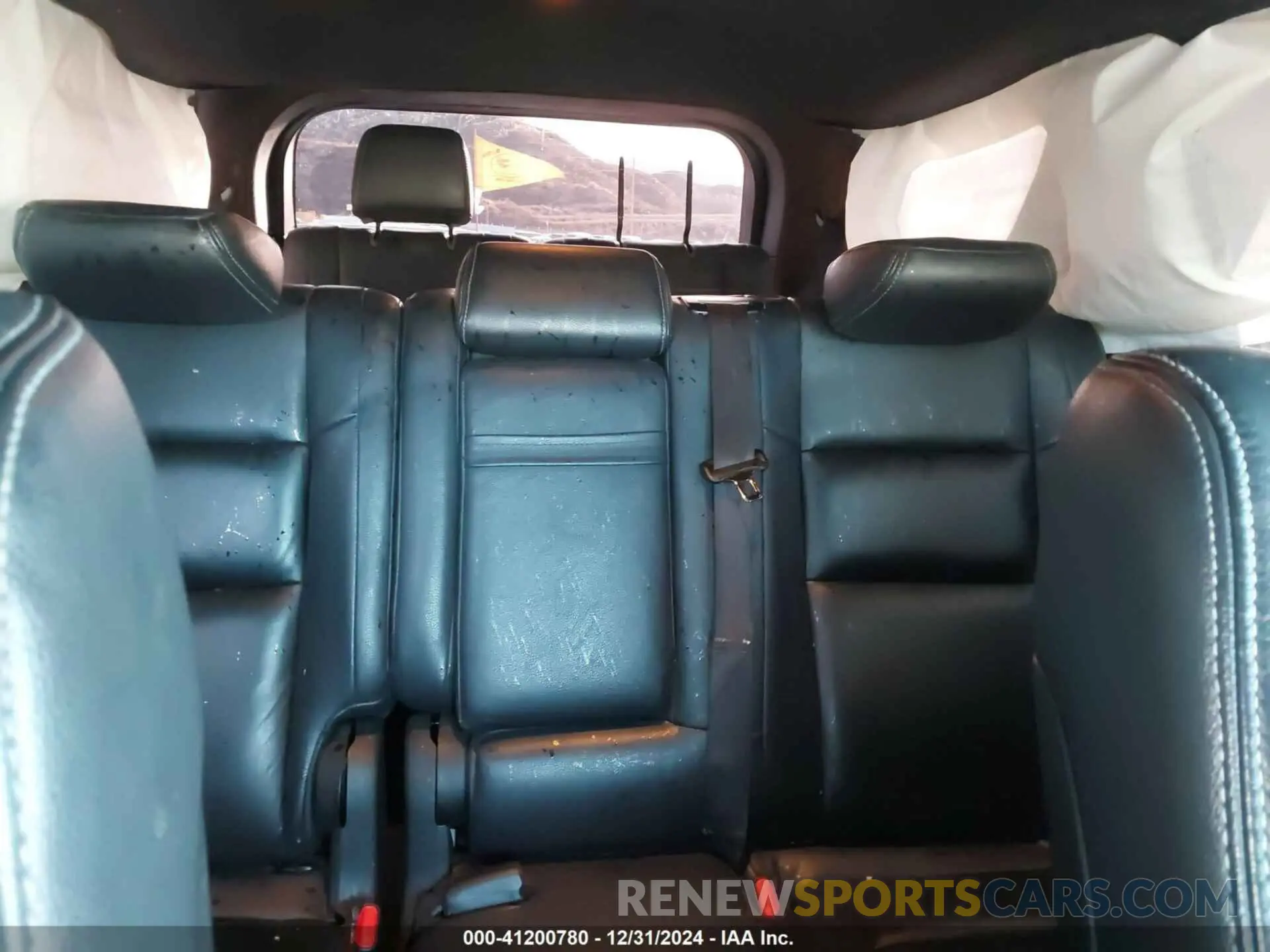 8 Photograph of a damaged car 1C4RDHAG2NC159324 DODGE DURANGO 2022