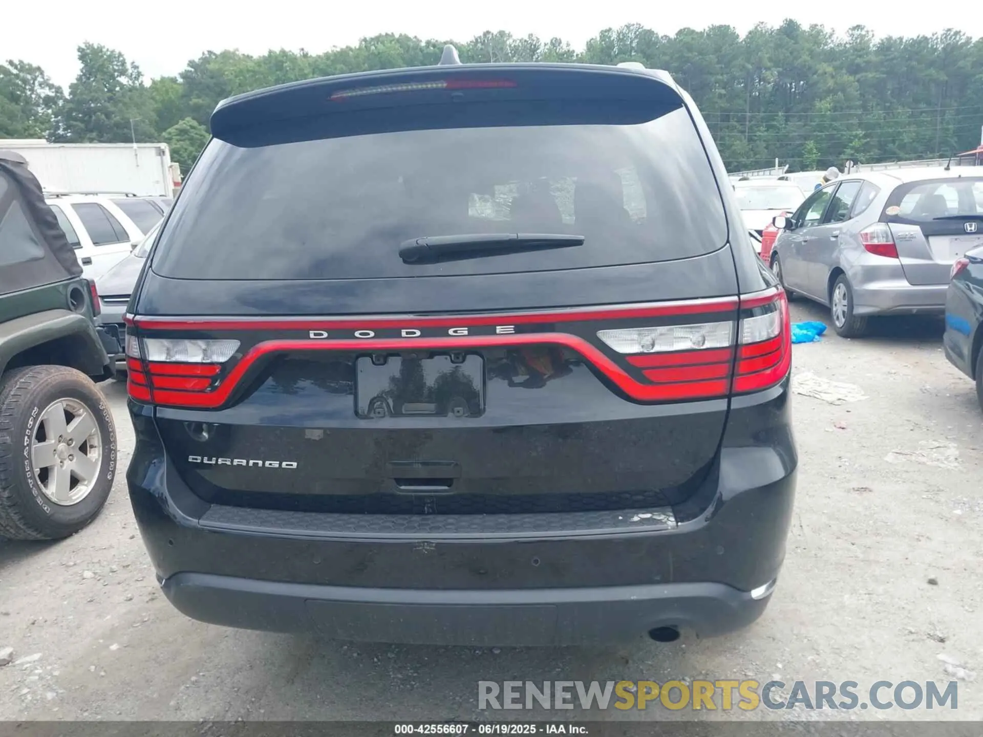 16 Photograph of a damaged car 1C4RDHAG9NC103056 DODGE DURANGO 2022