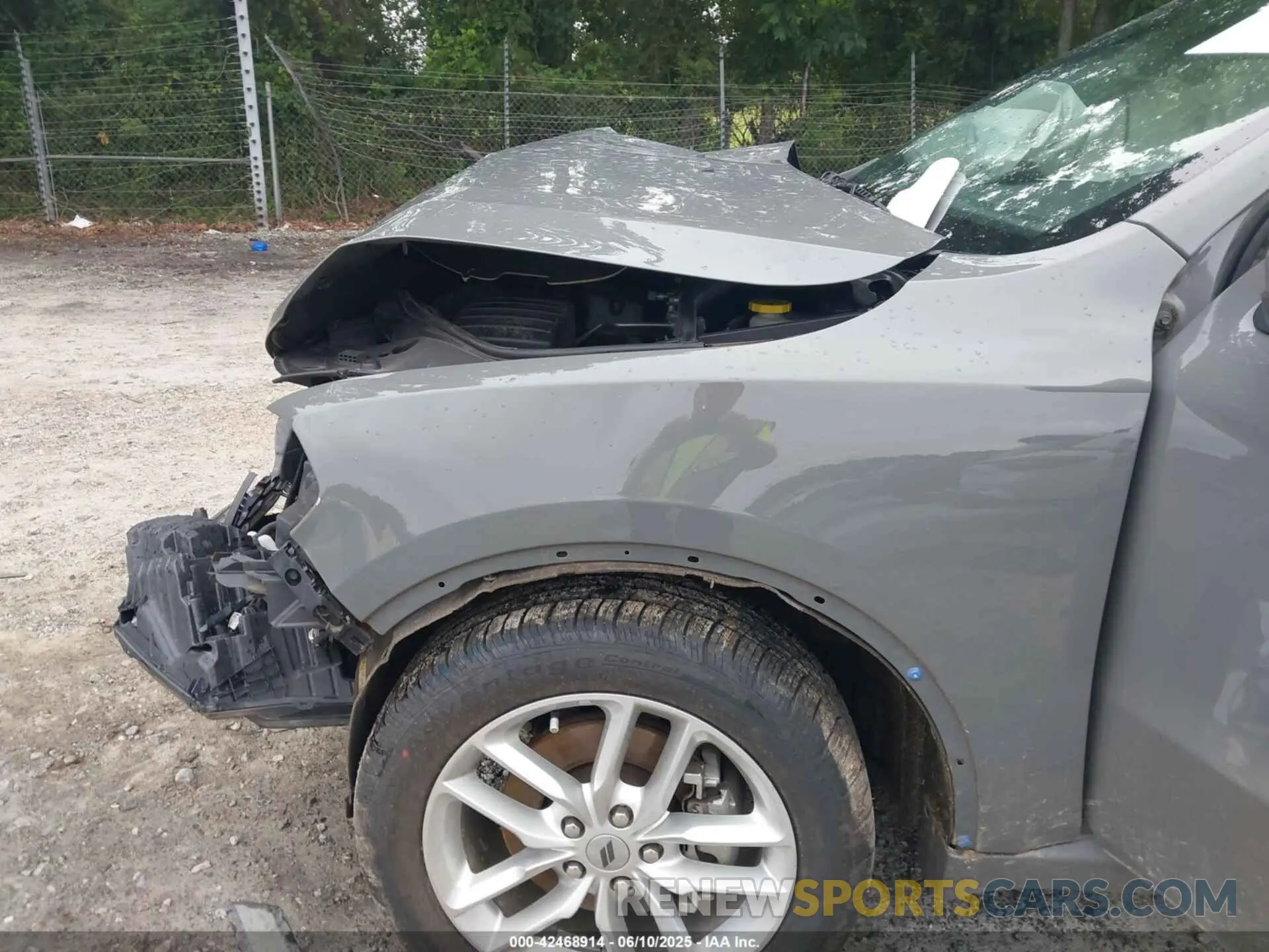 6 Photograph of a damaged car 1C4RDHDG5NC130802 DODGE DURANGO 2022