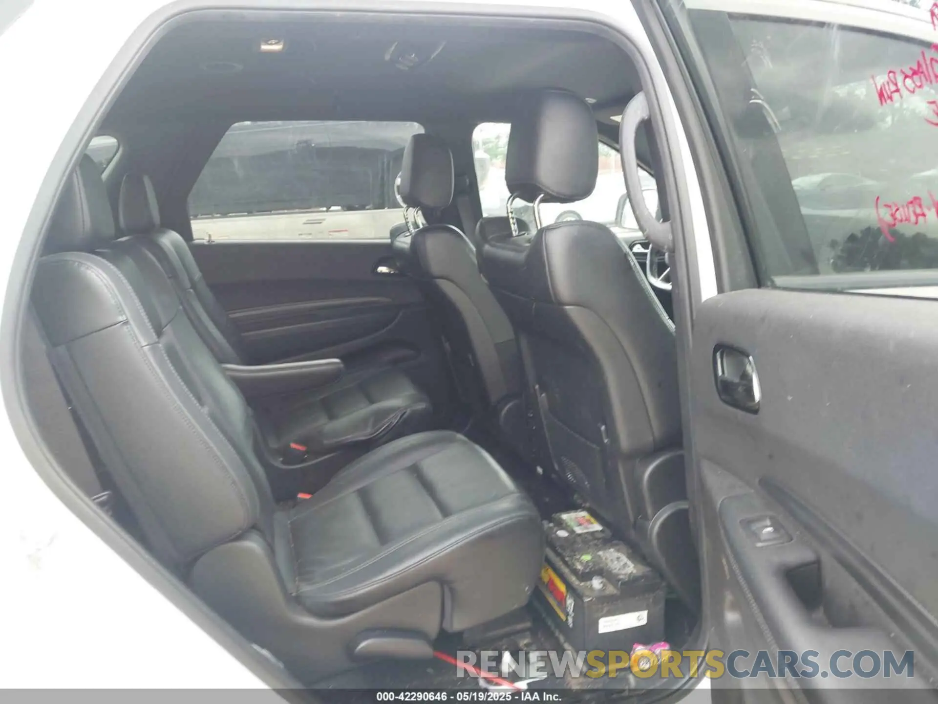 8 Photograph of a damaged car 1C4RDHDGXNC103143 DODGE DURANGO 2022