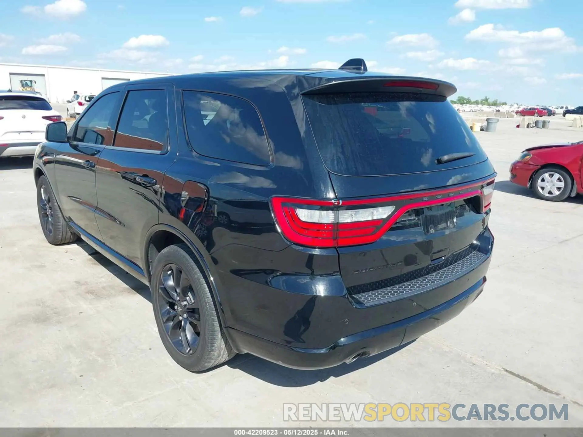 3 Photograph of a damaged car 1C4RDHDGXNC159017 DODGE DURANGO 2022