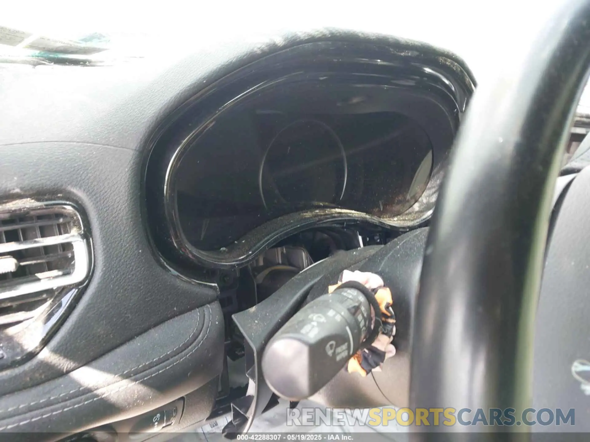 7 Photograph of a damaged car 1C4RDJAG0NC104782 DODGE DURANGO 2022