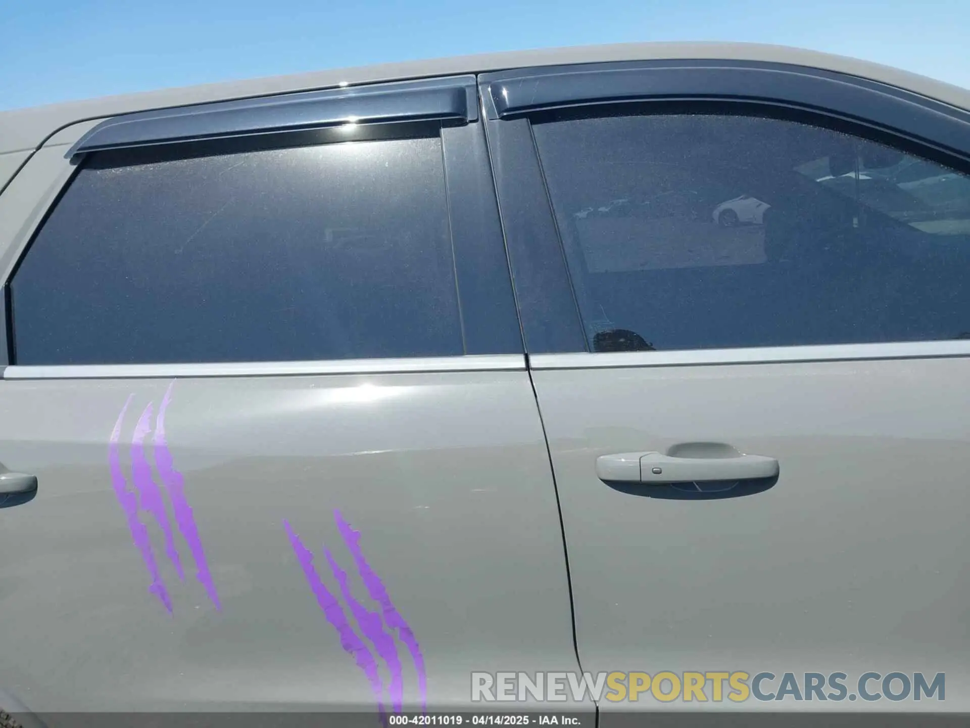 13 Photograph of a damaged car 1C4RDJAG6NC129900 DODGE DURANGO 2022