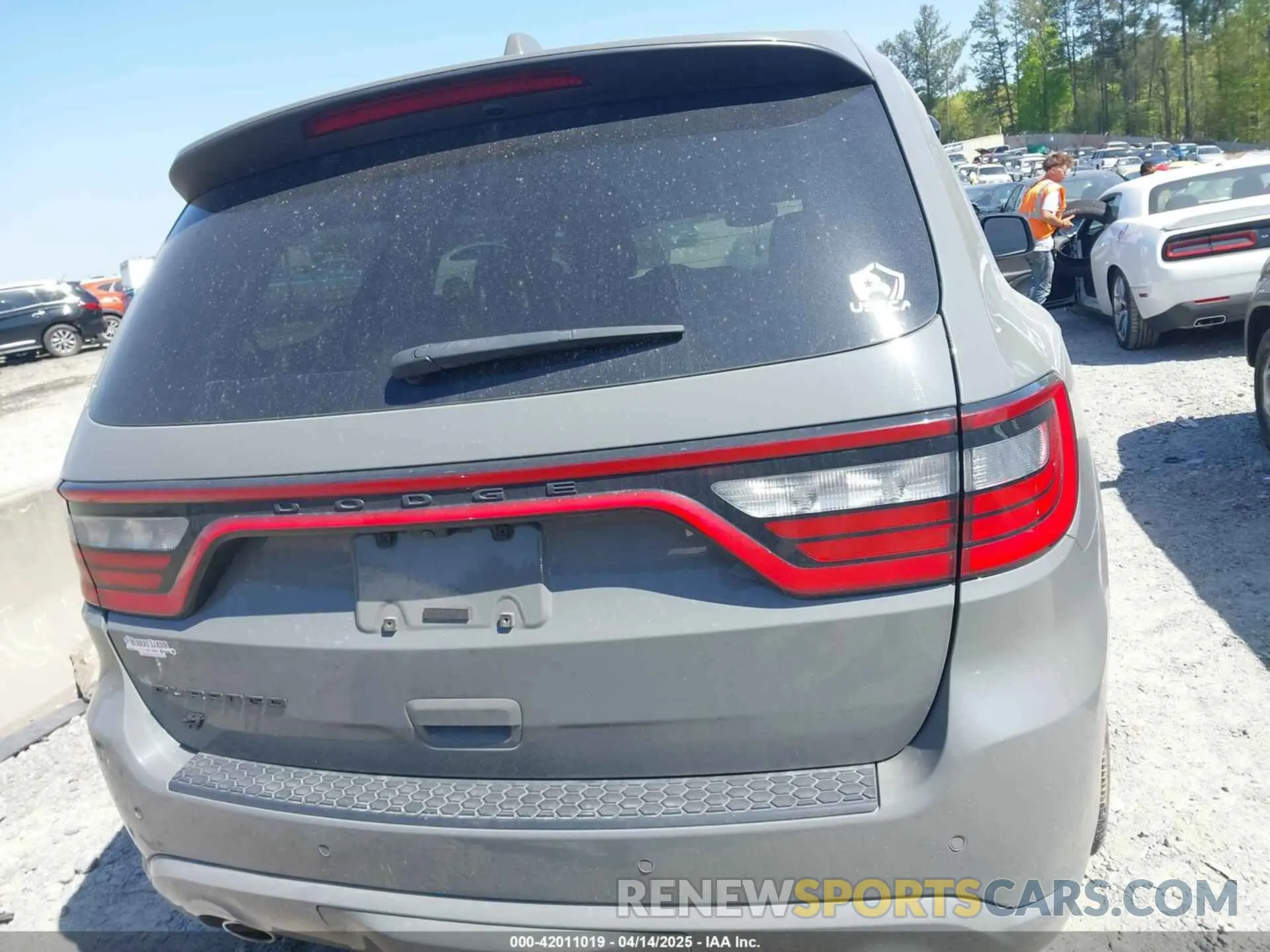 16 Photograph of a damaged car 1C4RDJAG6NC129900 DODGE DURANGO 2022