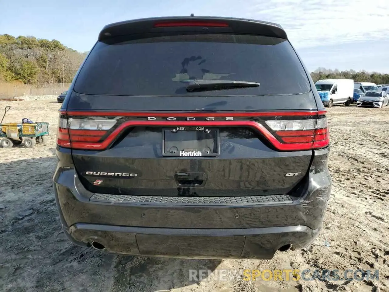 6 Photograph of a damaged car 1C4RDJDG0NC219345 DODGE DURANGO 2022